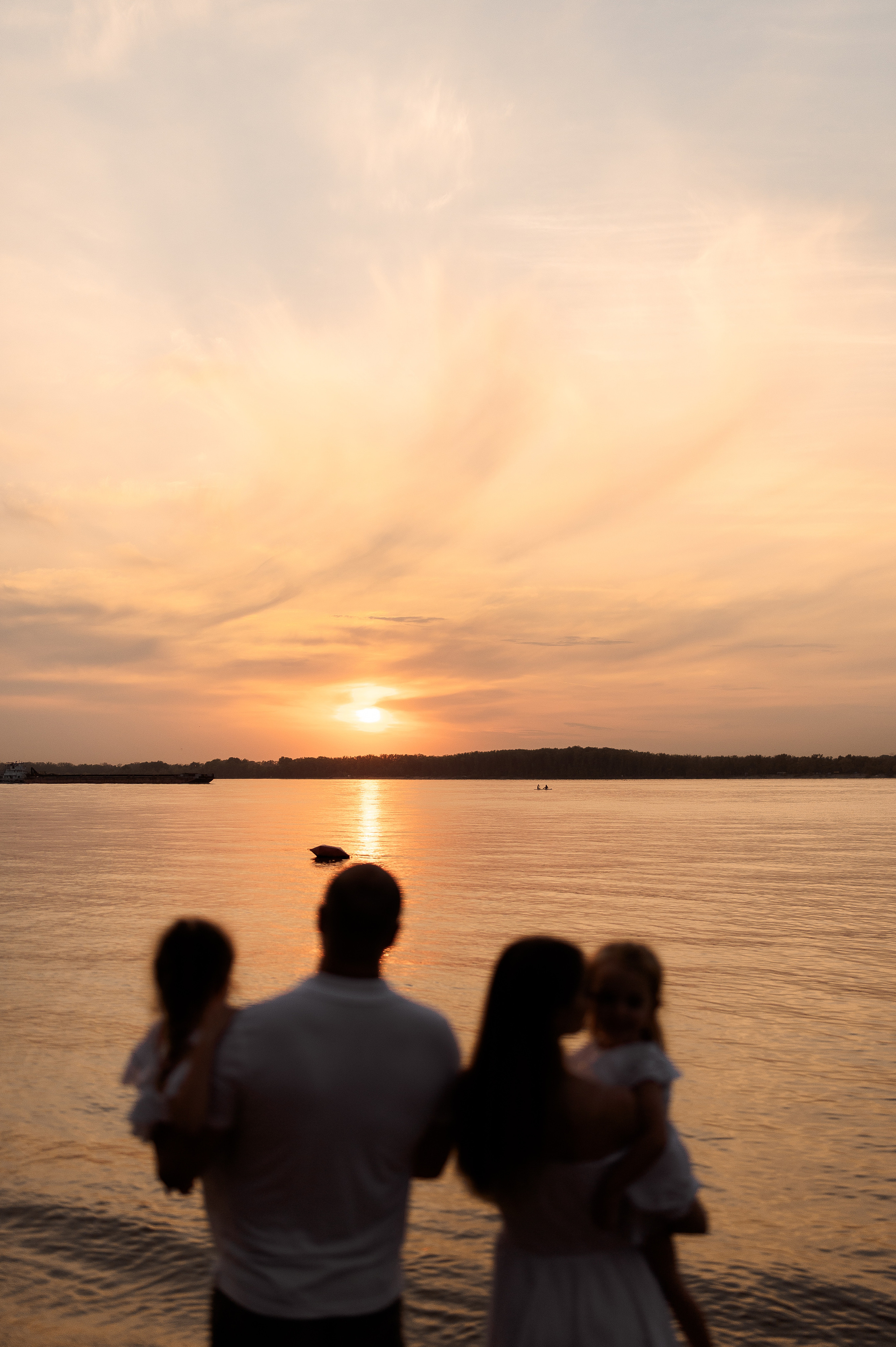 …. Свадебный фотограф Евгения Наумовец