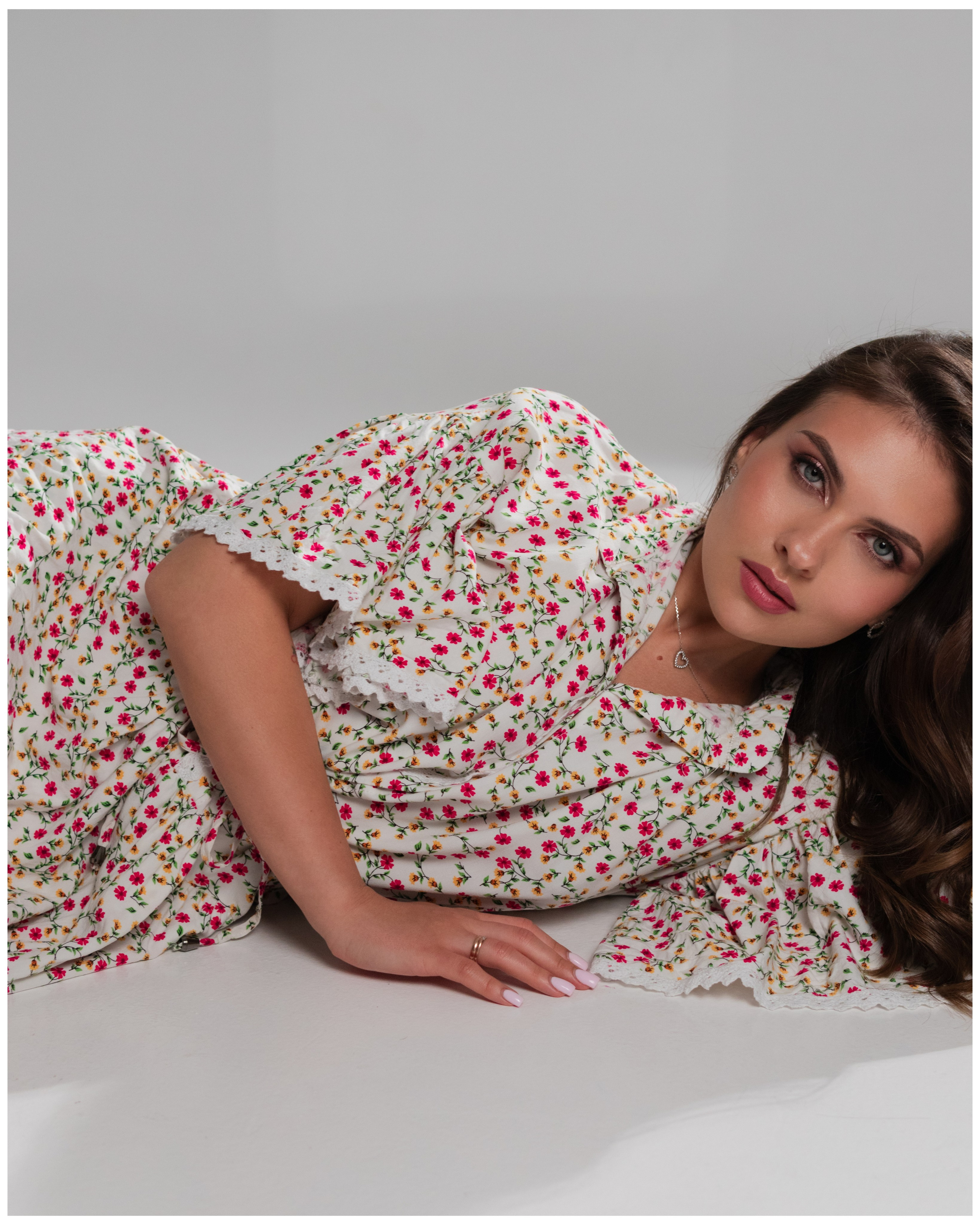 Женская фотосессия в студии. Фотограф и видеомейкер Анастасия Пестерева в Набережных Челнах