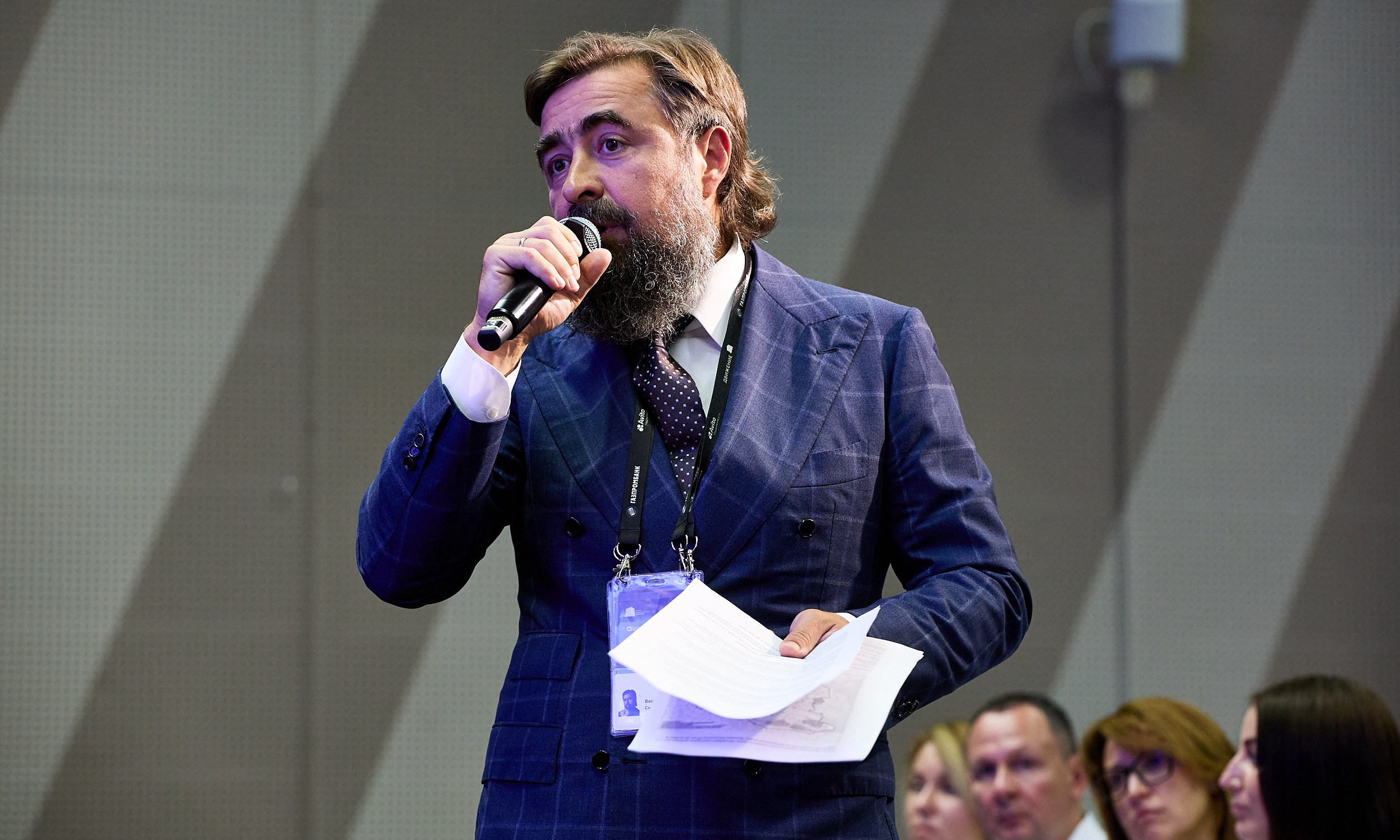 Бизнес. Егор Тутубалин