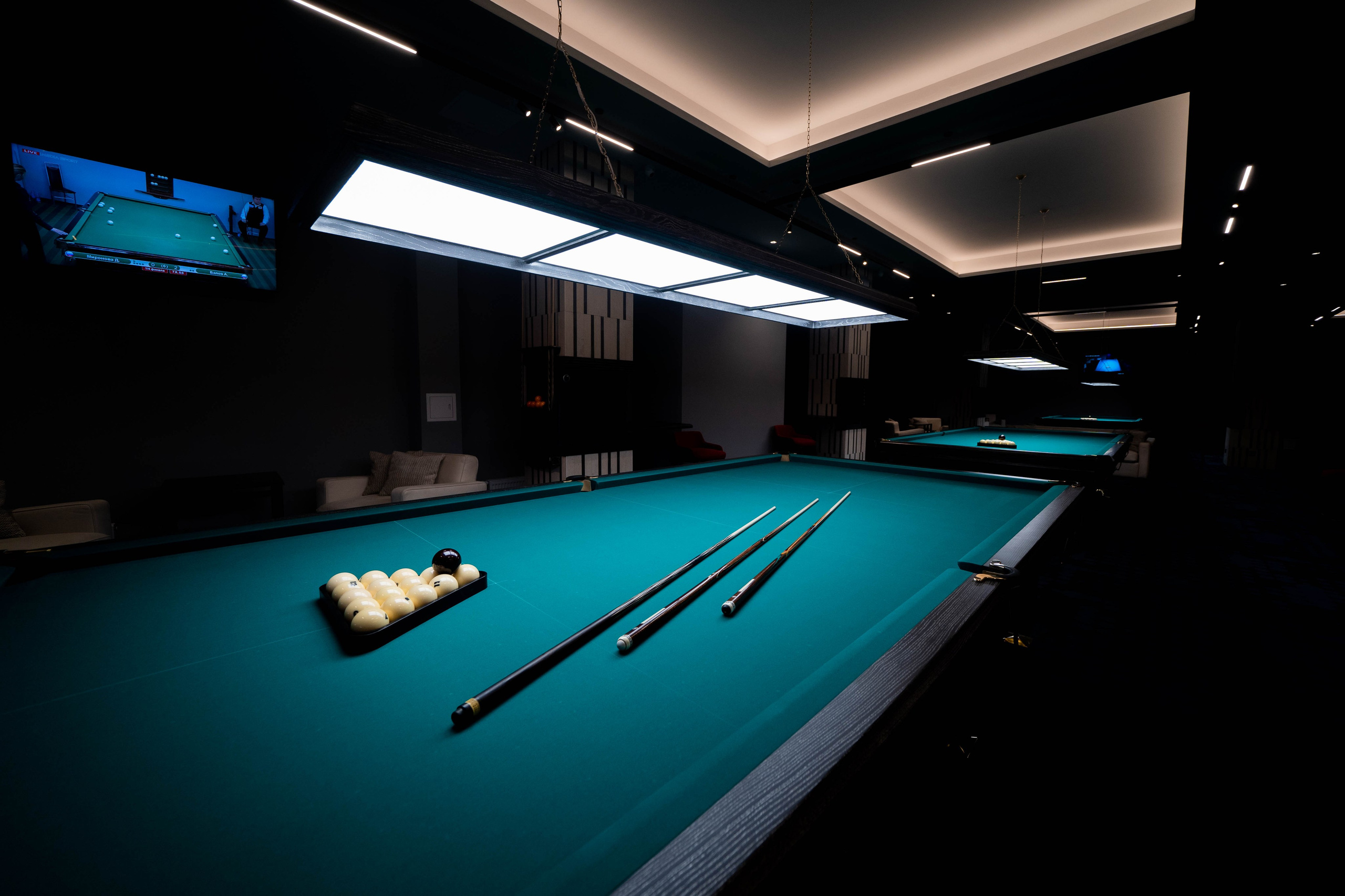// ПРЕДМЕТКА // Public Billiards. Софа Медведева // фотограф // расскажу твою историю своими глазами // Екатеринбург