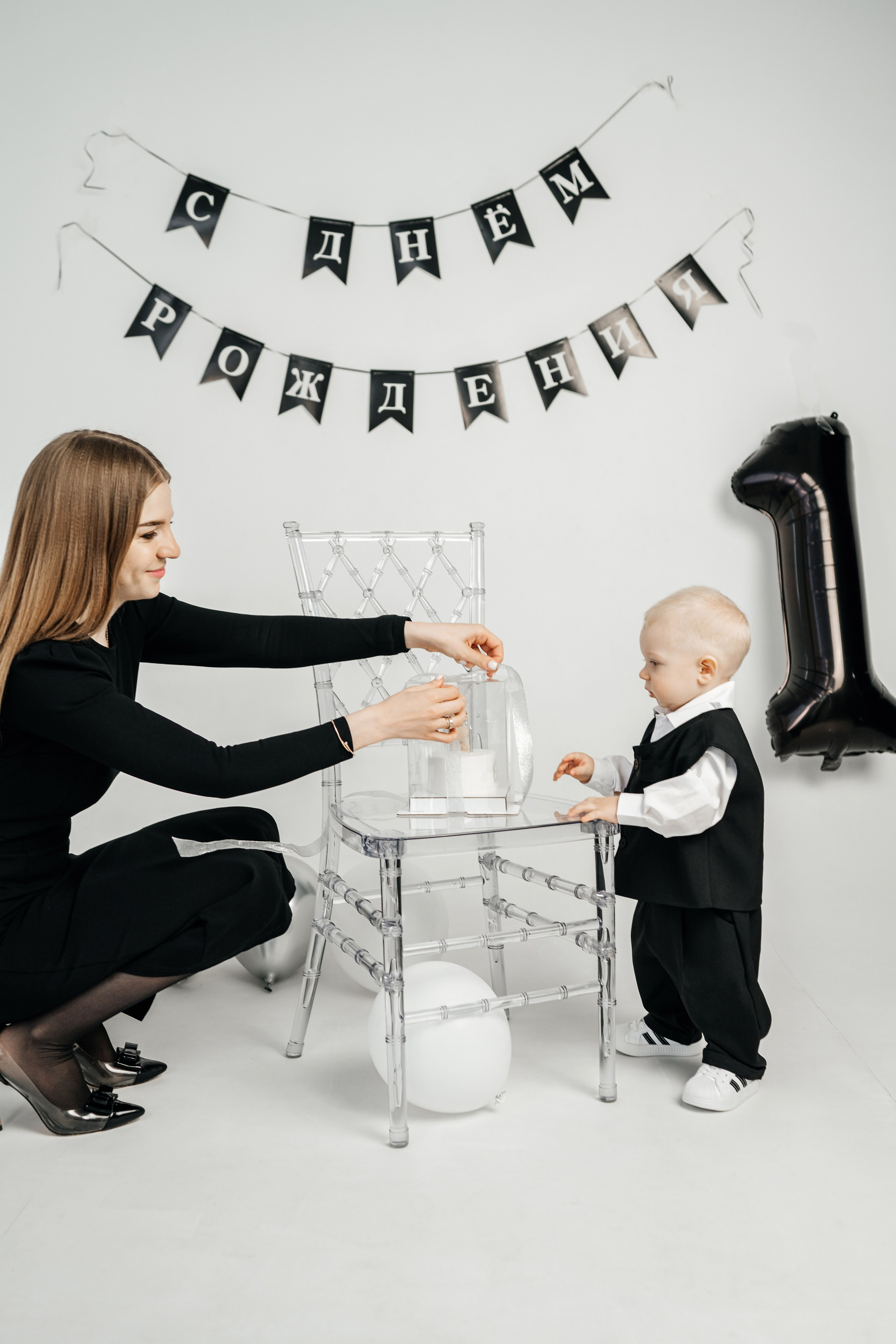 Фотосессия малышей годовасиков в Каменске-Шахтинском и Ростове. Фотограф в Каменске-Шахтинском Ольга Сагал