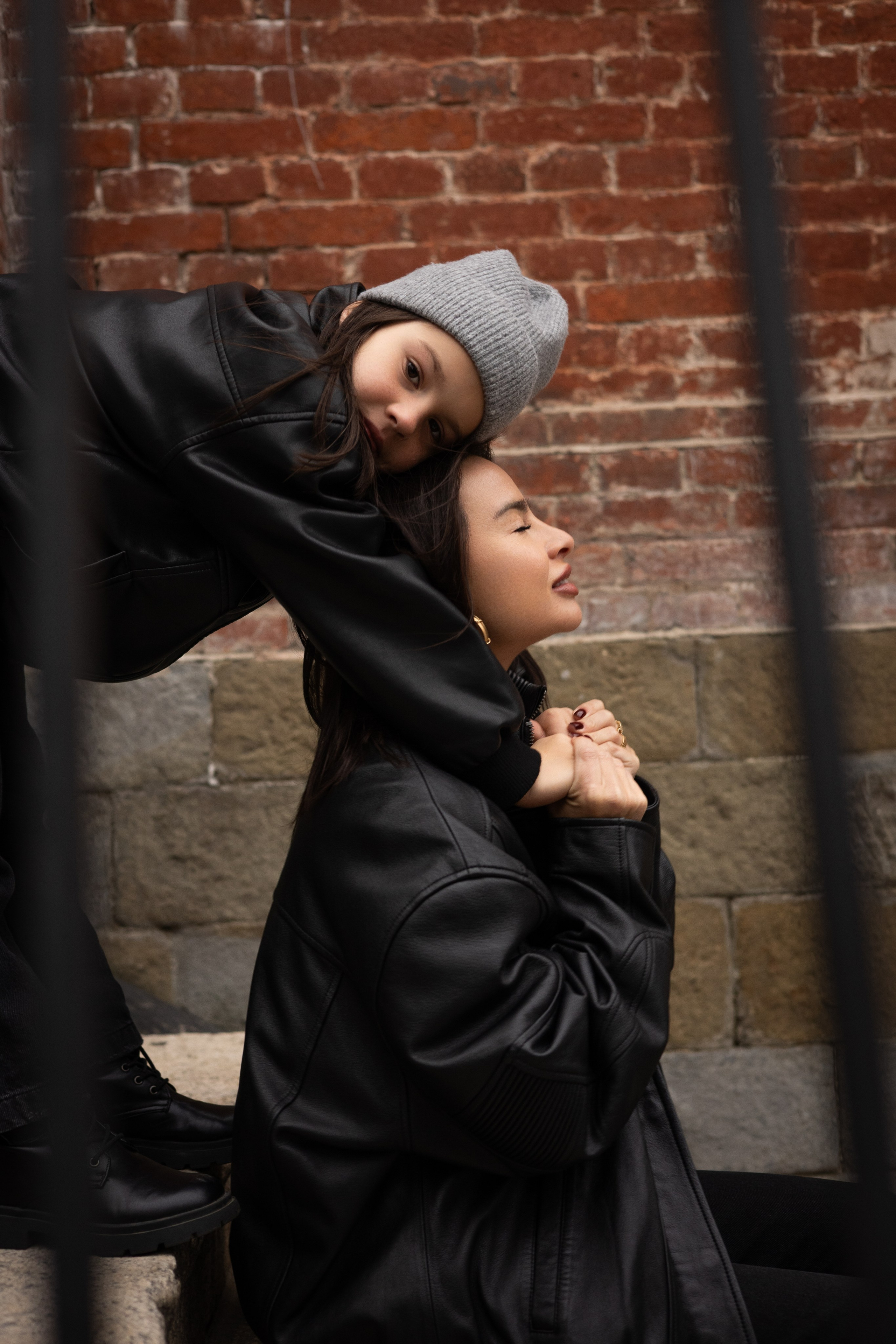 Вера с мамой. Портретный, свадебный, репортажный фотограф во Владивостоке Юлиана Джули Фокс