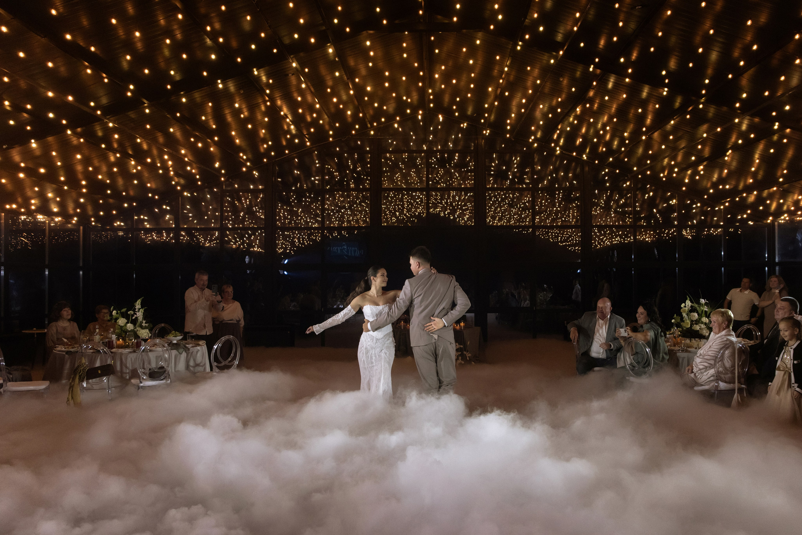 Павел и Арина. Свадебный фотограф Дарья Свет