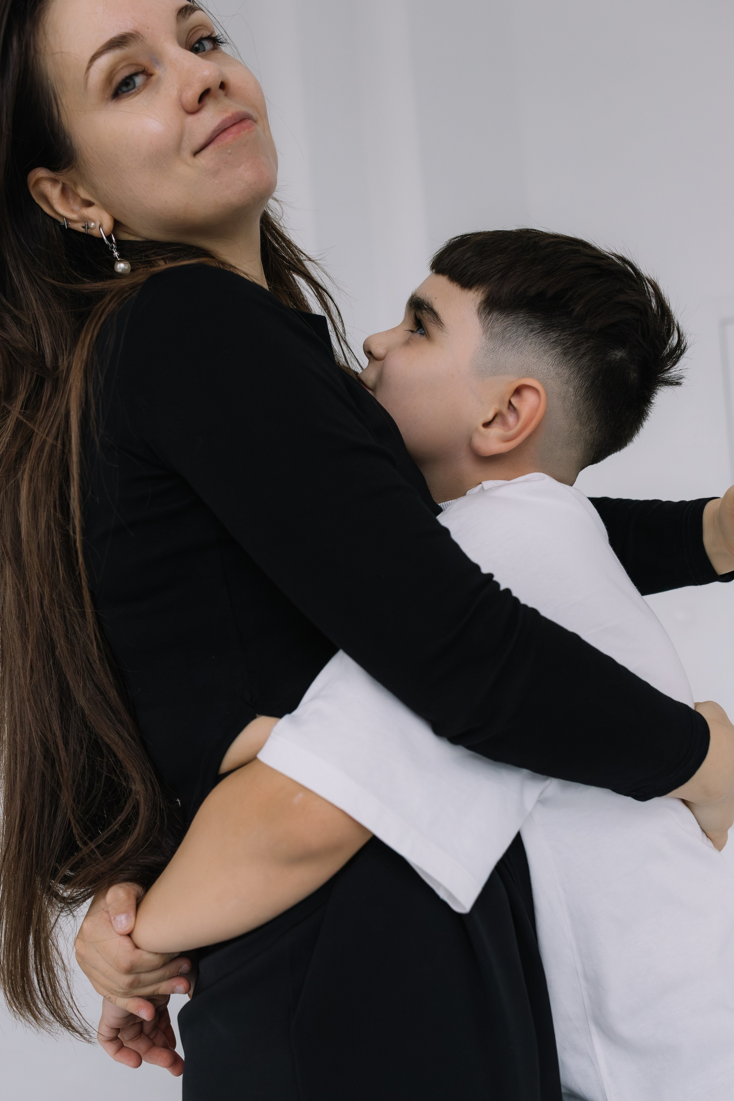 Жора, Ксюша, Владимир и Никита. Семейный фотограф в Волгограде Надежда Головко