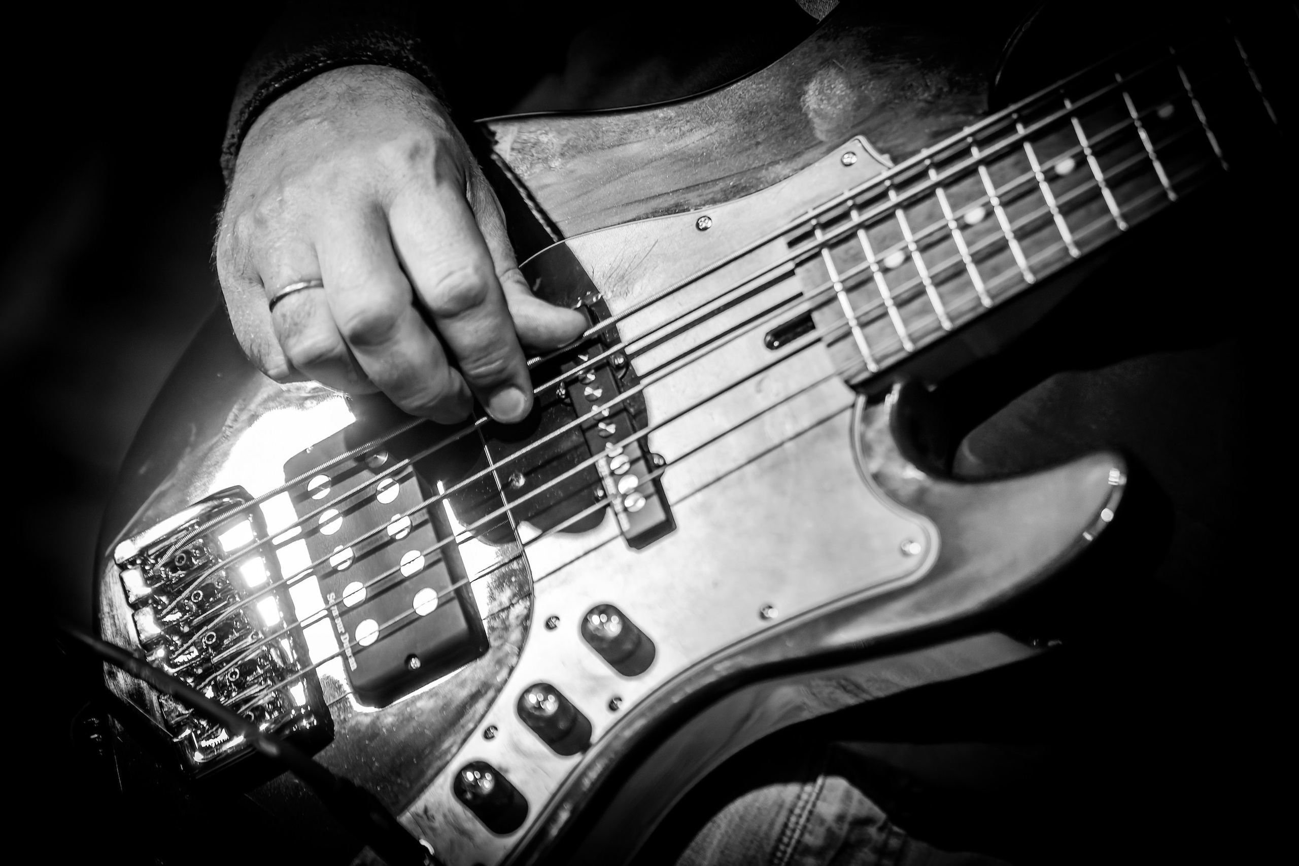 LifePub 29.03.2023. Московская кавер-группа BankBand