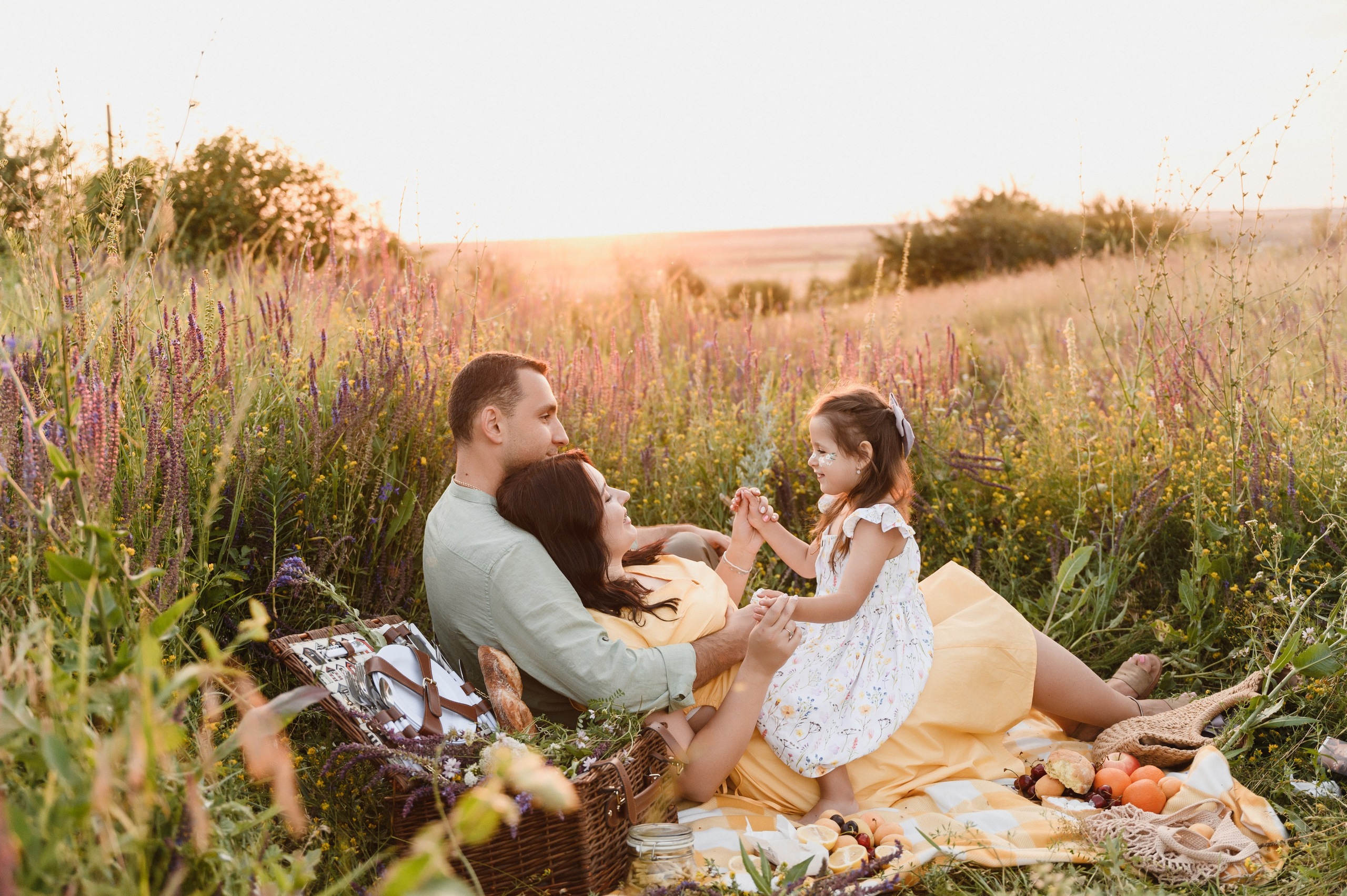 Вова, Кристина и Полина. Свадебный фотограф и видеограф
