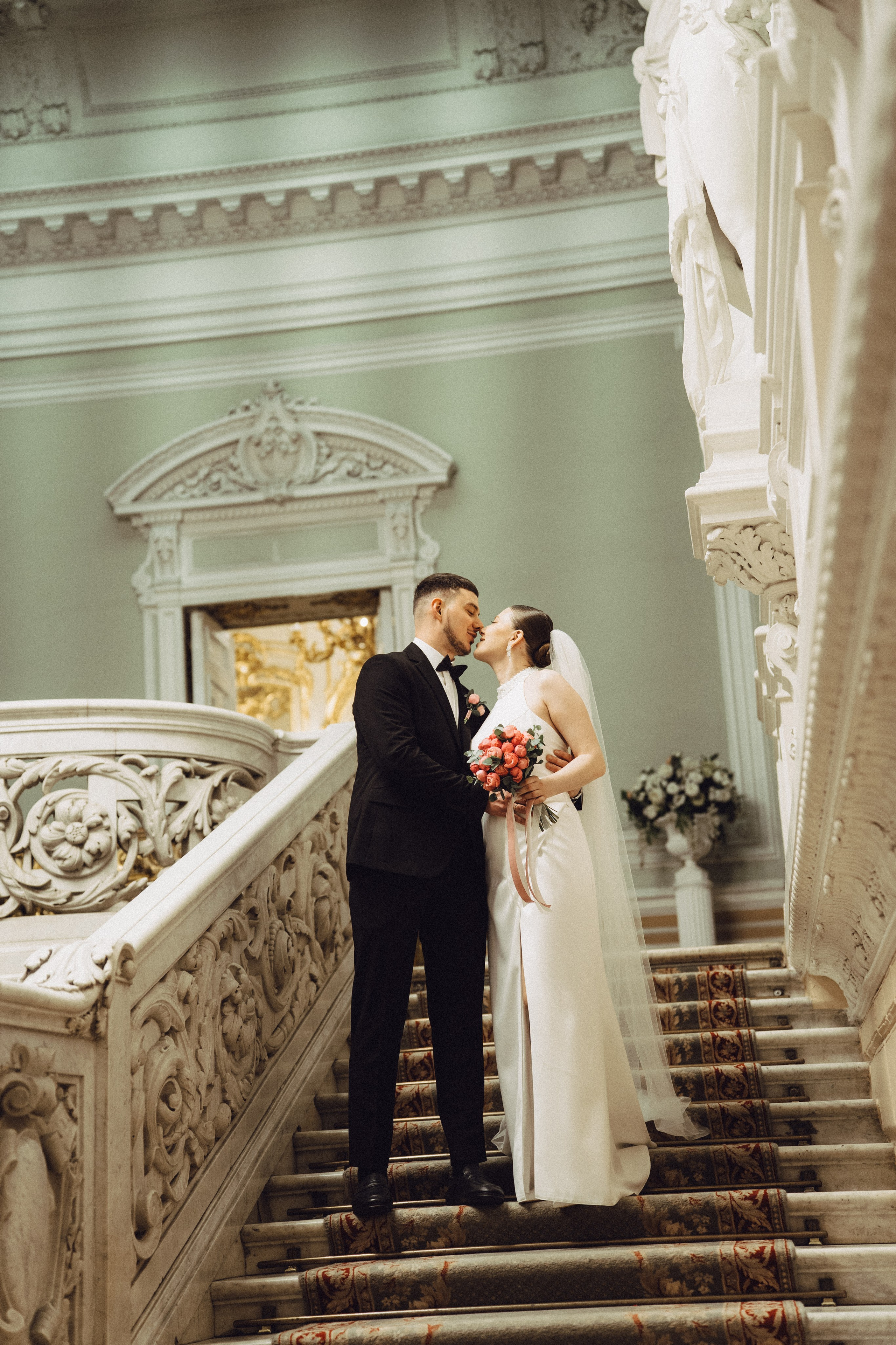 СВАДЕБНАЯ СЬЕМКА В ПЕВОМ ДВОРЦЕ БРАКОСОЧЕТАНИЯ. Профессиональный фотограф, Санкт-Петербург — Виктория Богомолова