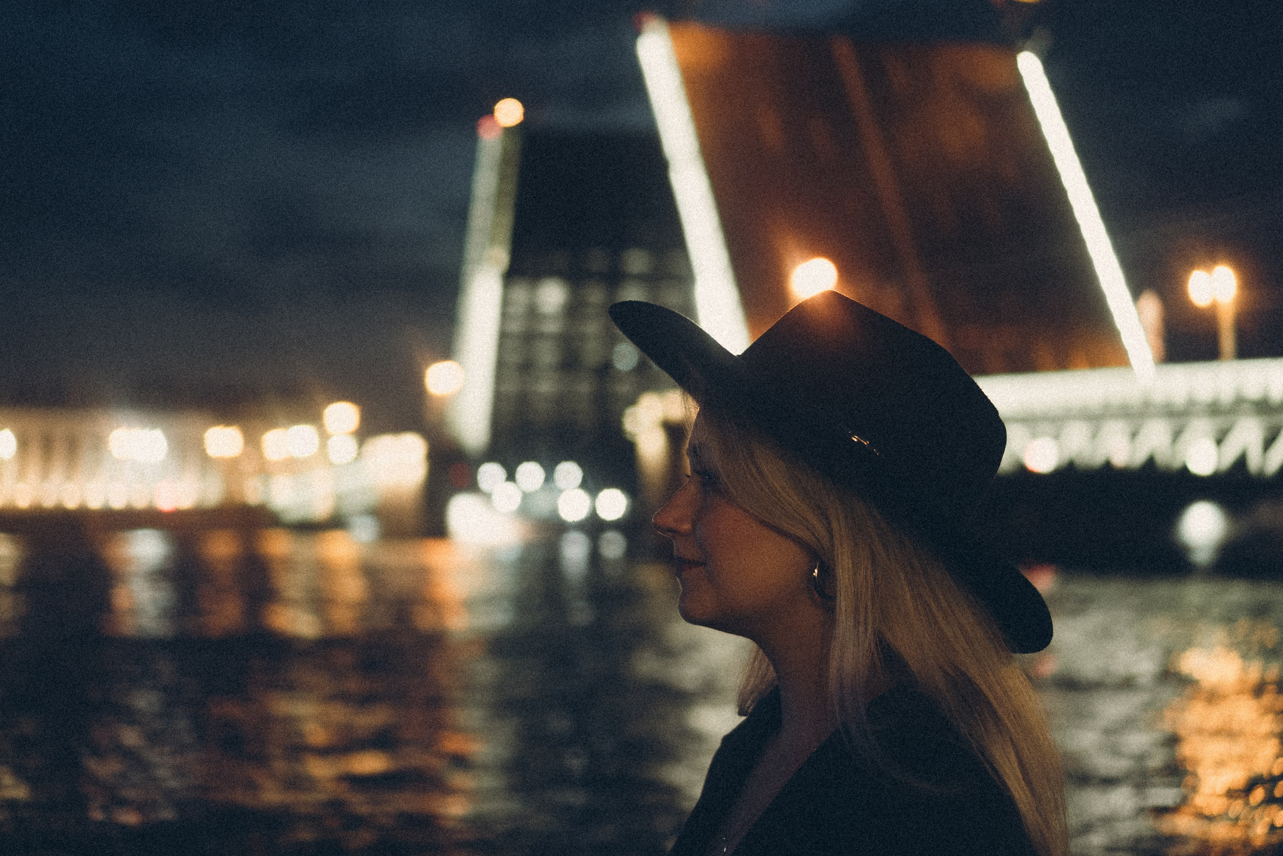 ПРОГУЛКА ПО НОЧНОМУ ГОРОДУ. Профессиональный фотограф, Санкт-Петербург — Виктория Богомолова