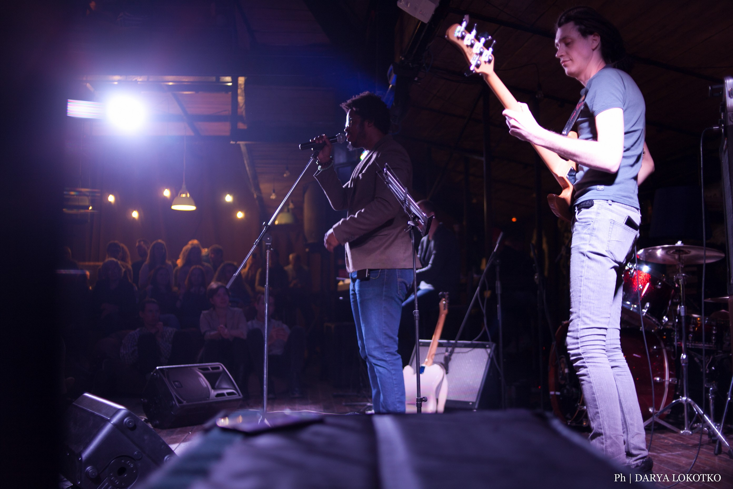 Концерт Quentin Moore. Фотограф Дарья Локотко в Красноярске