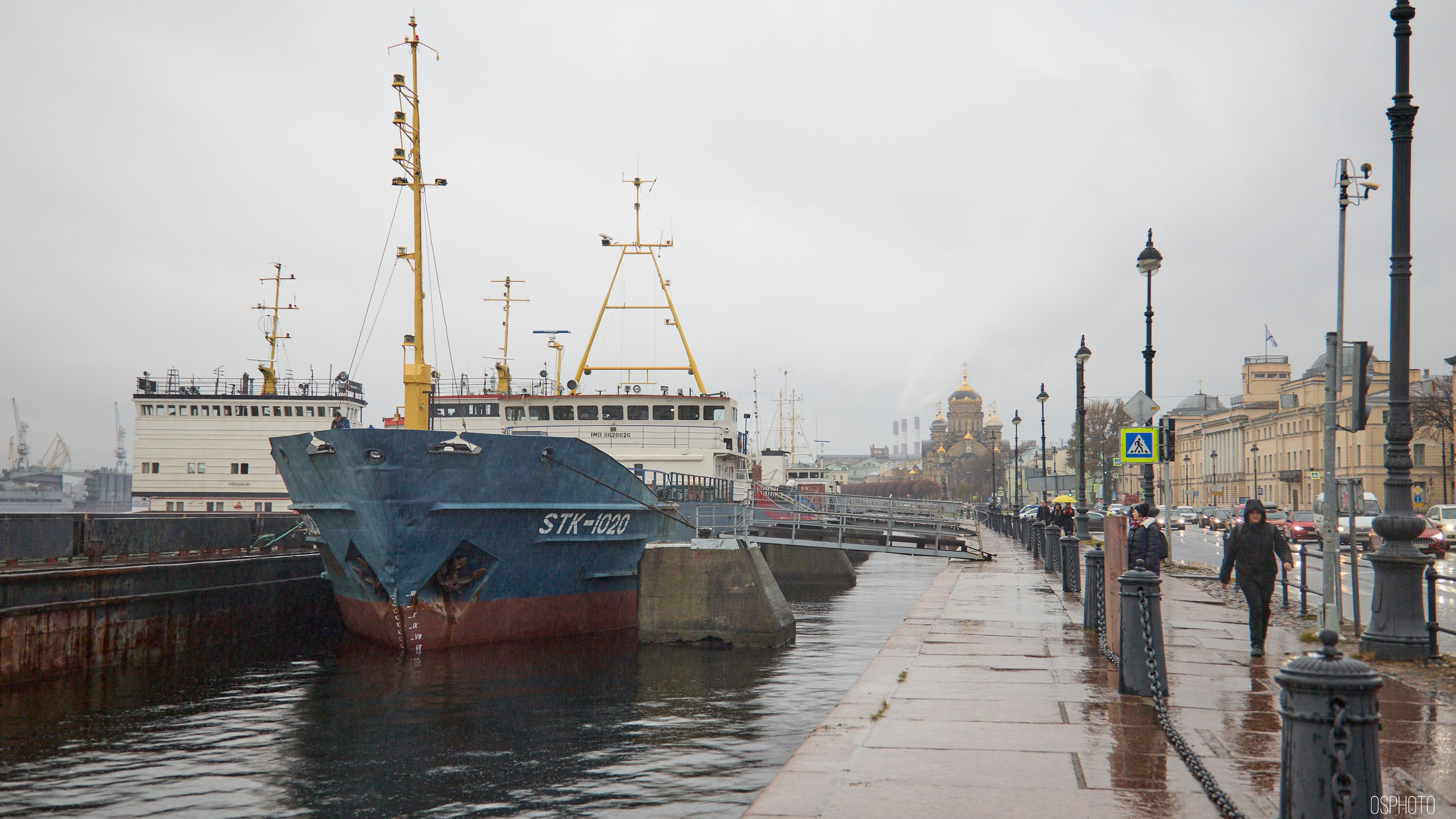 Васильевский остров. Фотографъ Сергѣевъ. Поймать мгновеніе