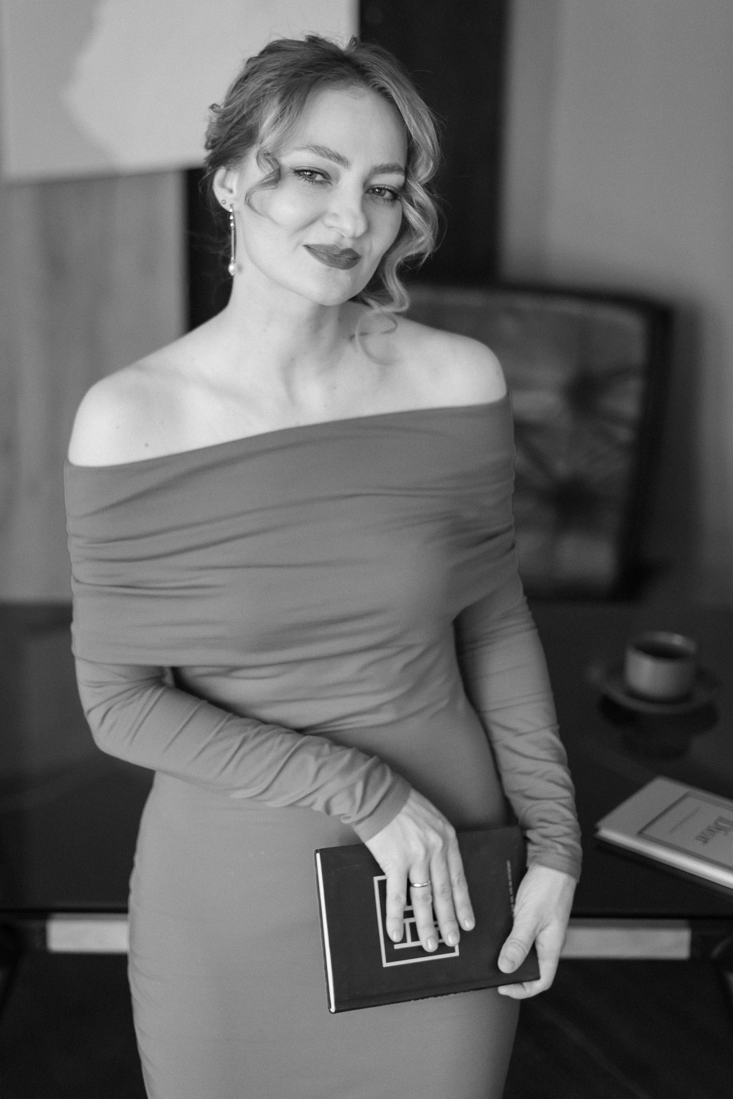 •Монохром. Фотограф Ксения Шевкопляс. г. Калининград. Кинематографический стиль — эстетика и истории, рассказанные через объектив