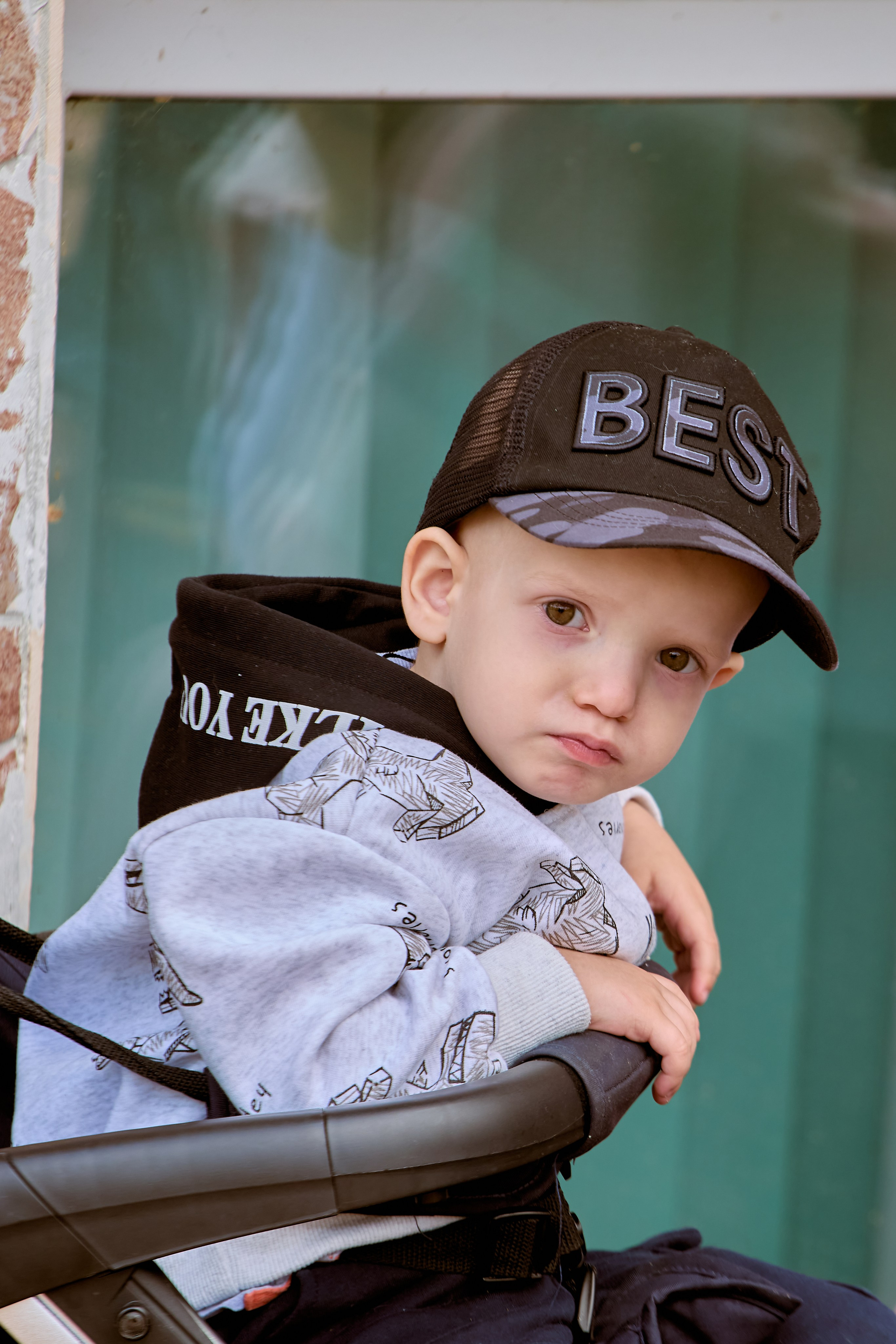 Детский портрет на Крестном ходе в Дзержинске Портрет малыша в коляске