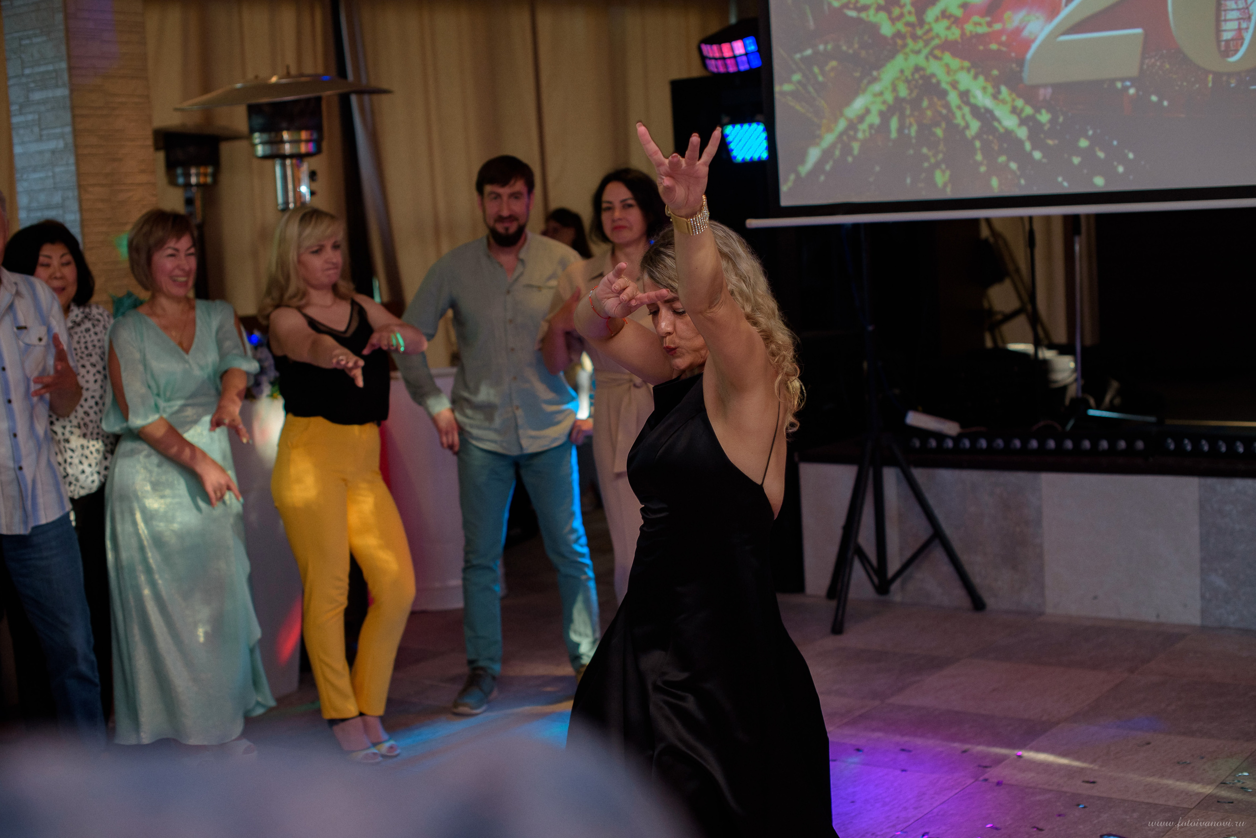 Выпускной. Фотографы Ивановы Краснодарский край