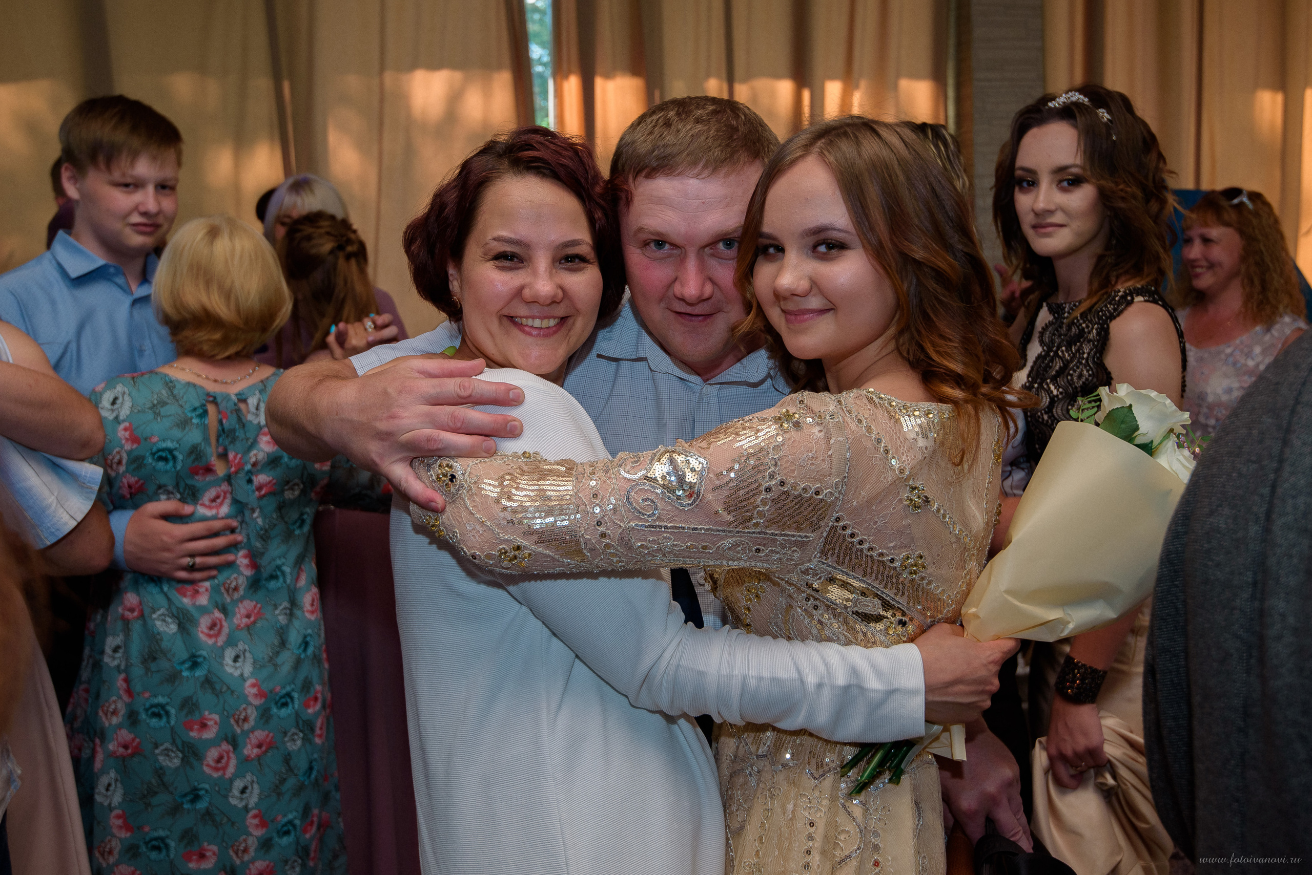 Выпускной. Фотографы Ивановы Краснодарский край