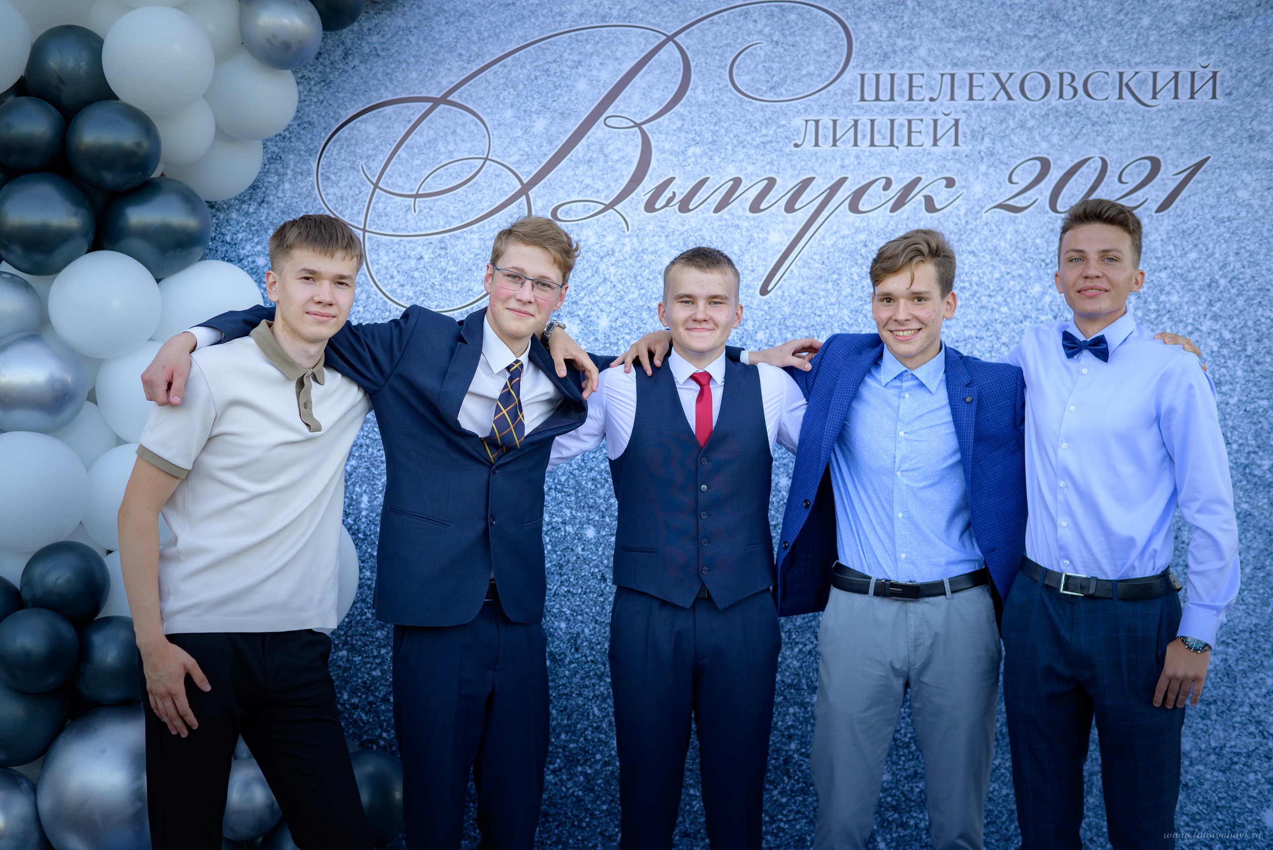 Выпускной. Фотографы Ивановы Краснодарский край