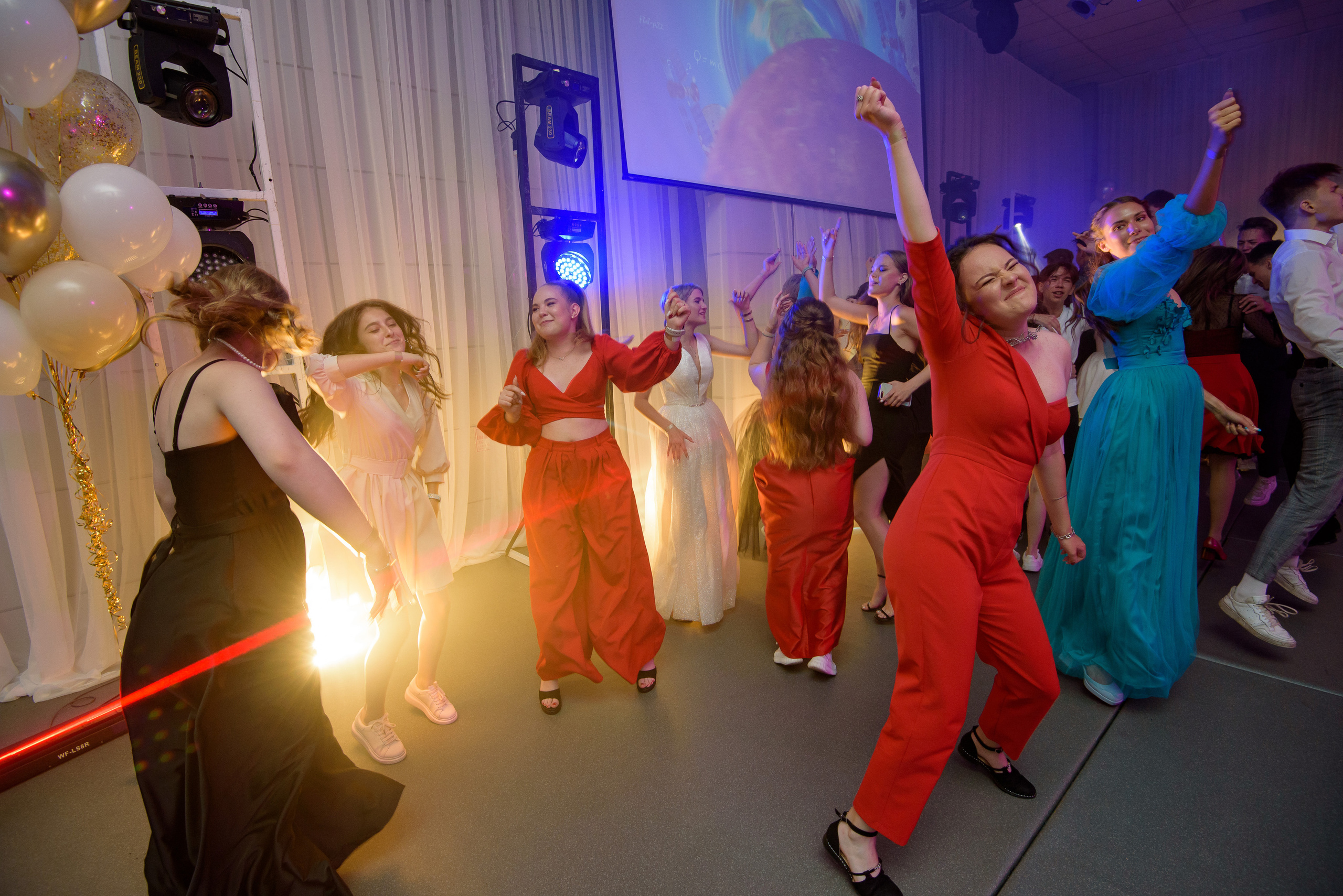 Выпускной. Фотографы Ивановы Краснодарский край