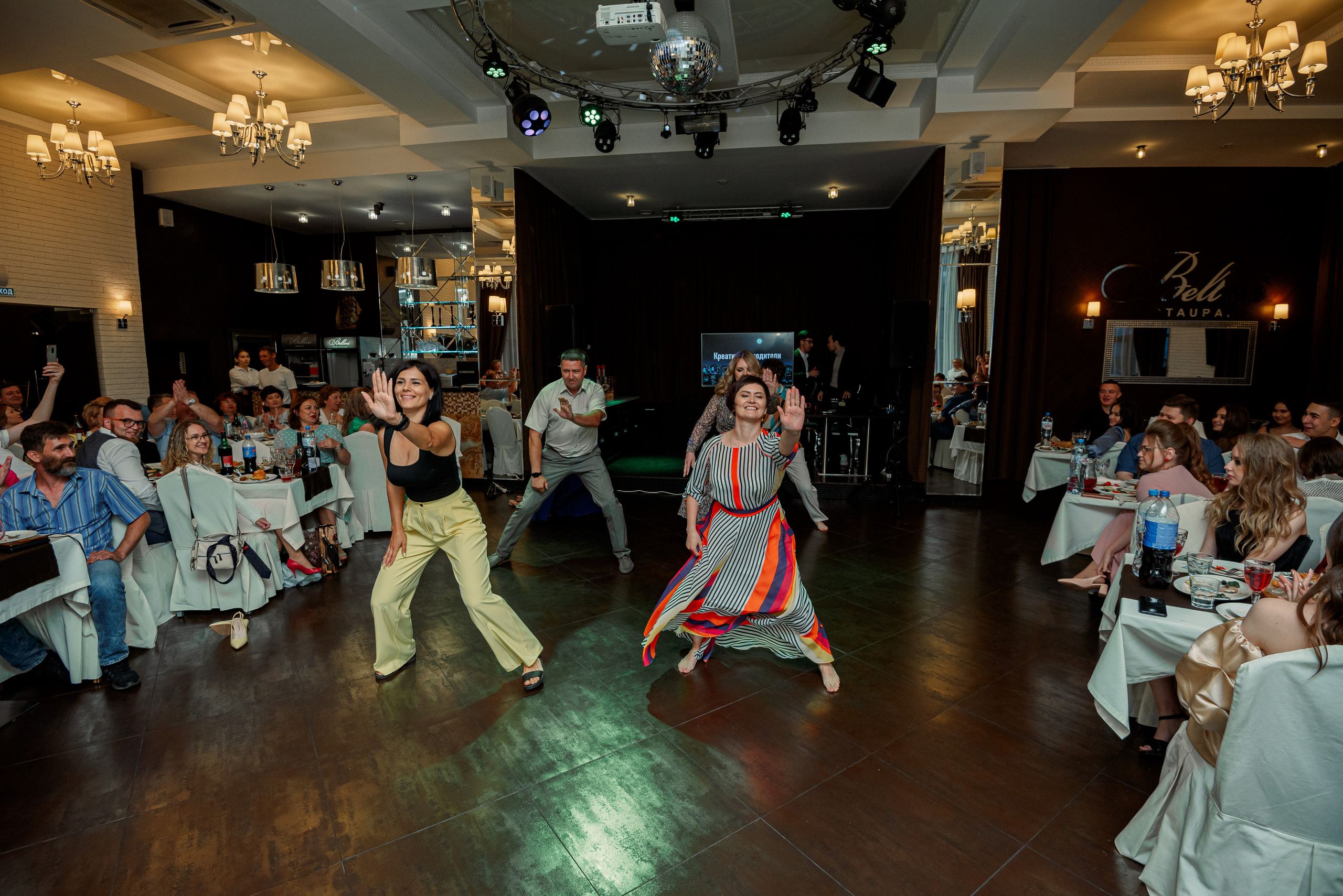 Выпускной. Фотографы Ивановы Краснодарский край