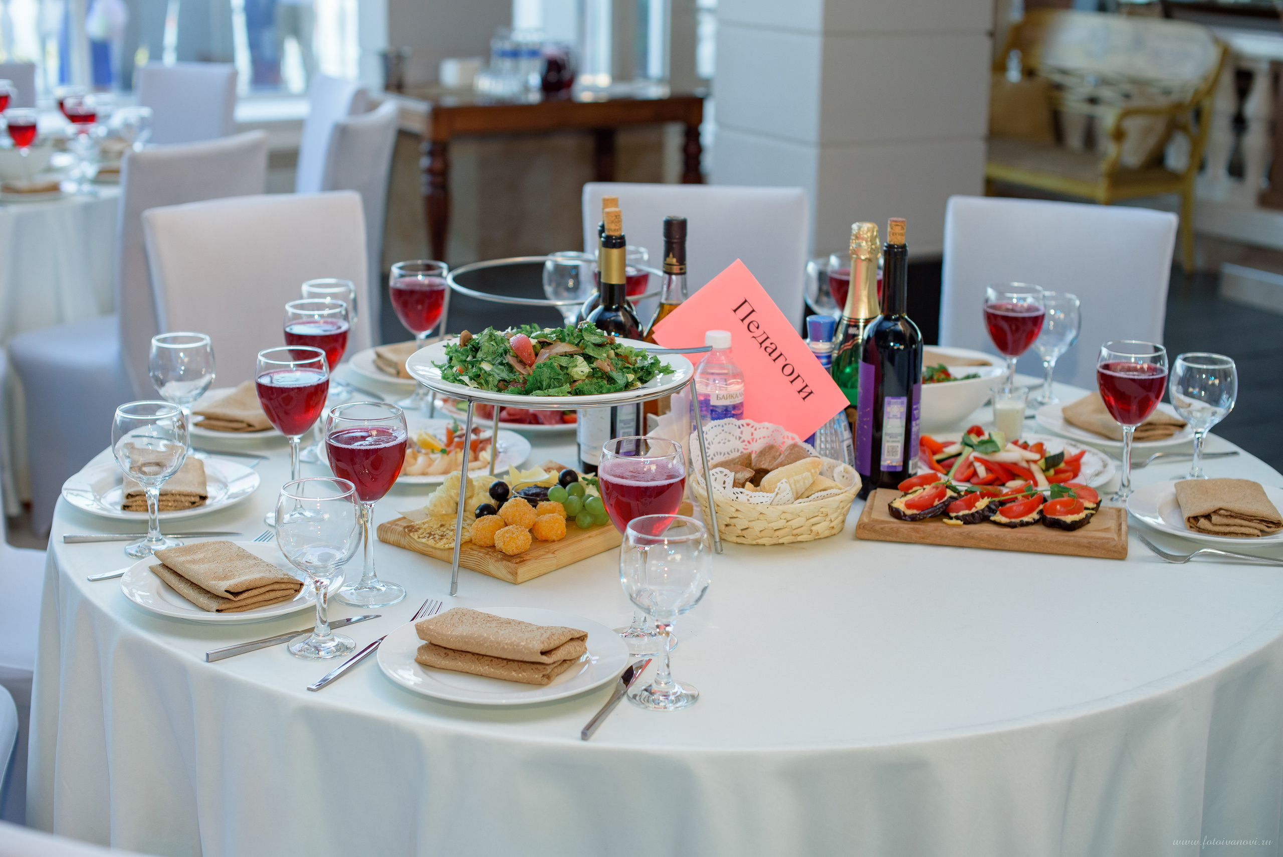 Выпускной. Фотографы Ивановы Краснодарский край