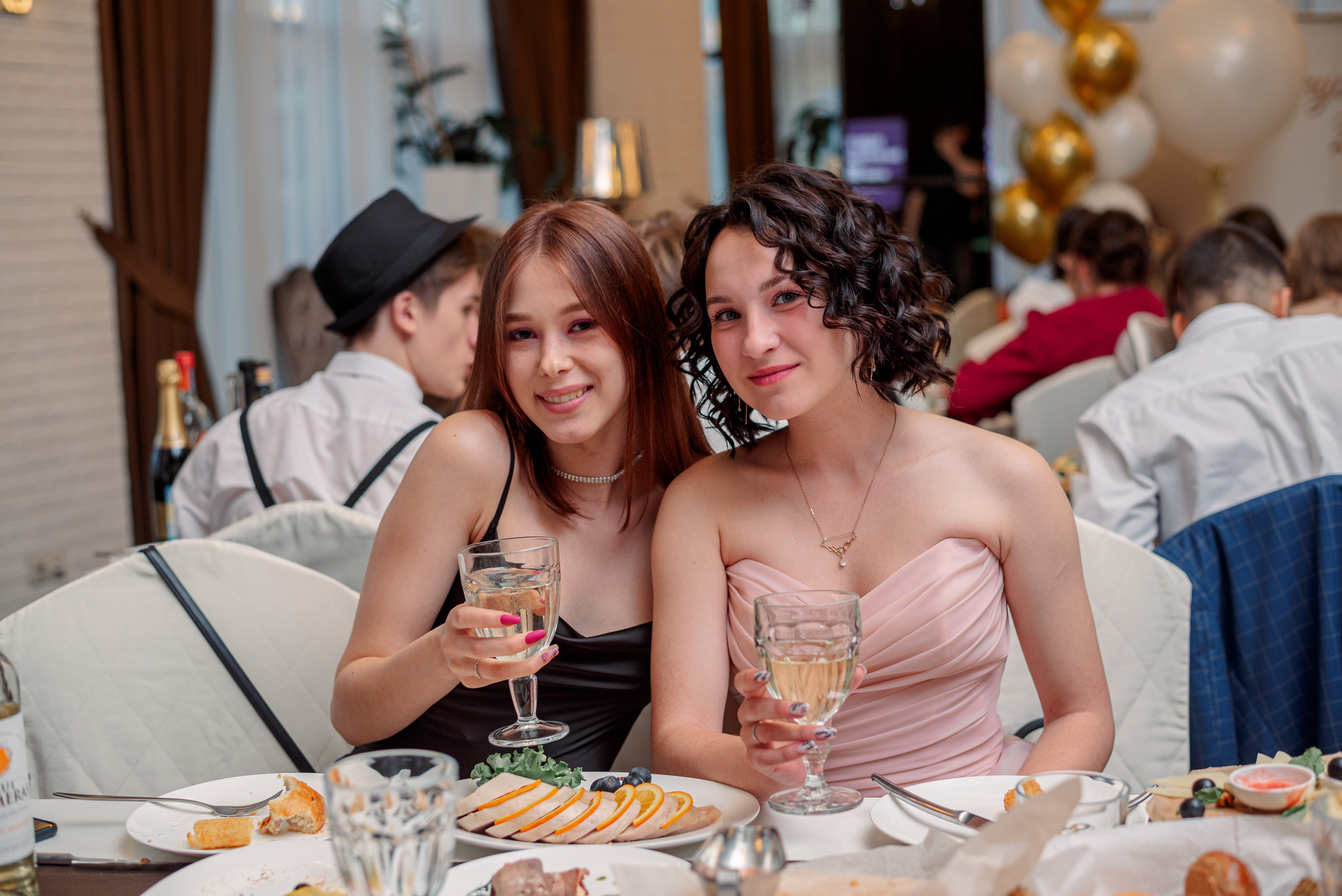 Выпускной. Фотографы Ивановы Краснодарский край