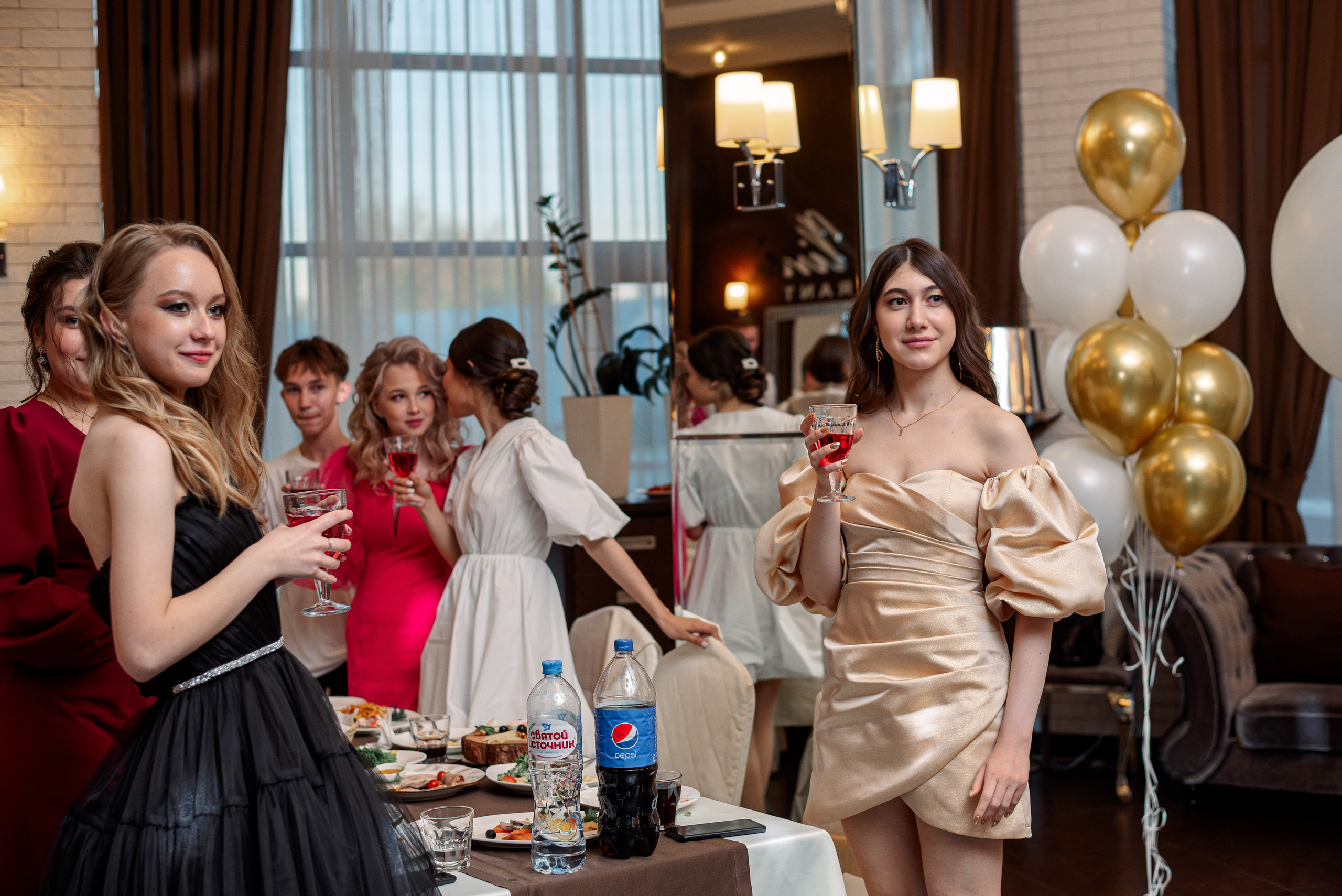 Выпускной. Фотографы Ивановы Краснодарский край