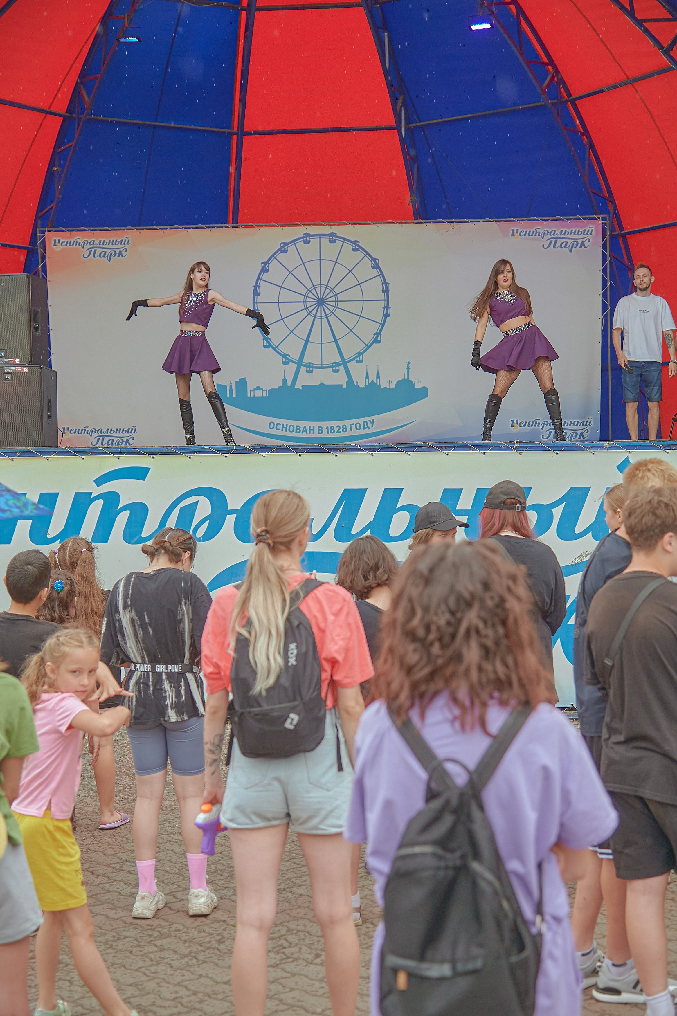 Портфолио репортажной фотосъёмки: Иван Купало в Центральном парке Красноярск. Фотограф Яковлев Роман — Красноярск