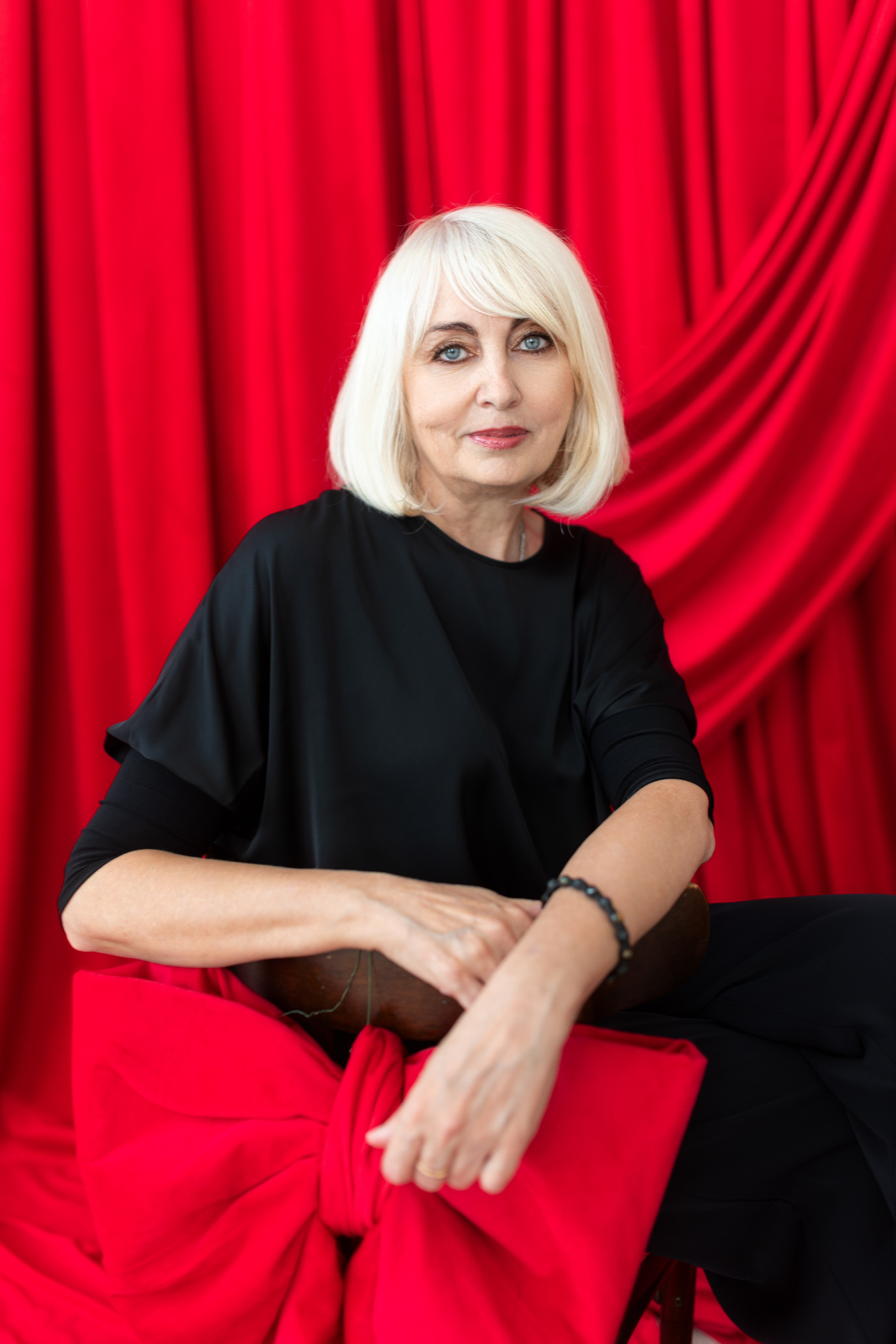 Портретная съемка в интерьерной студии для Елены в формате для «себя»