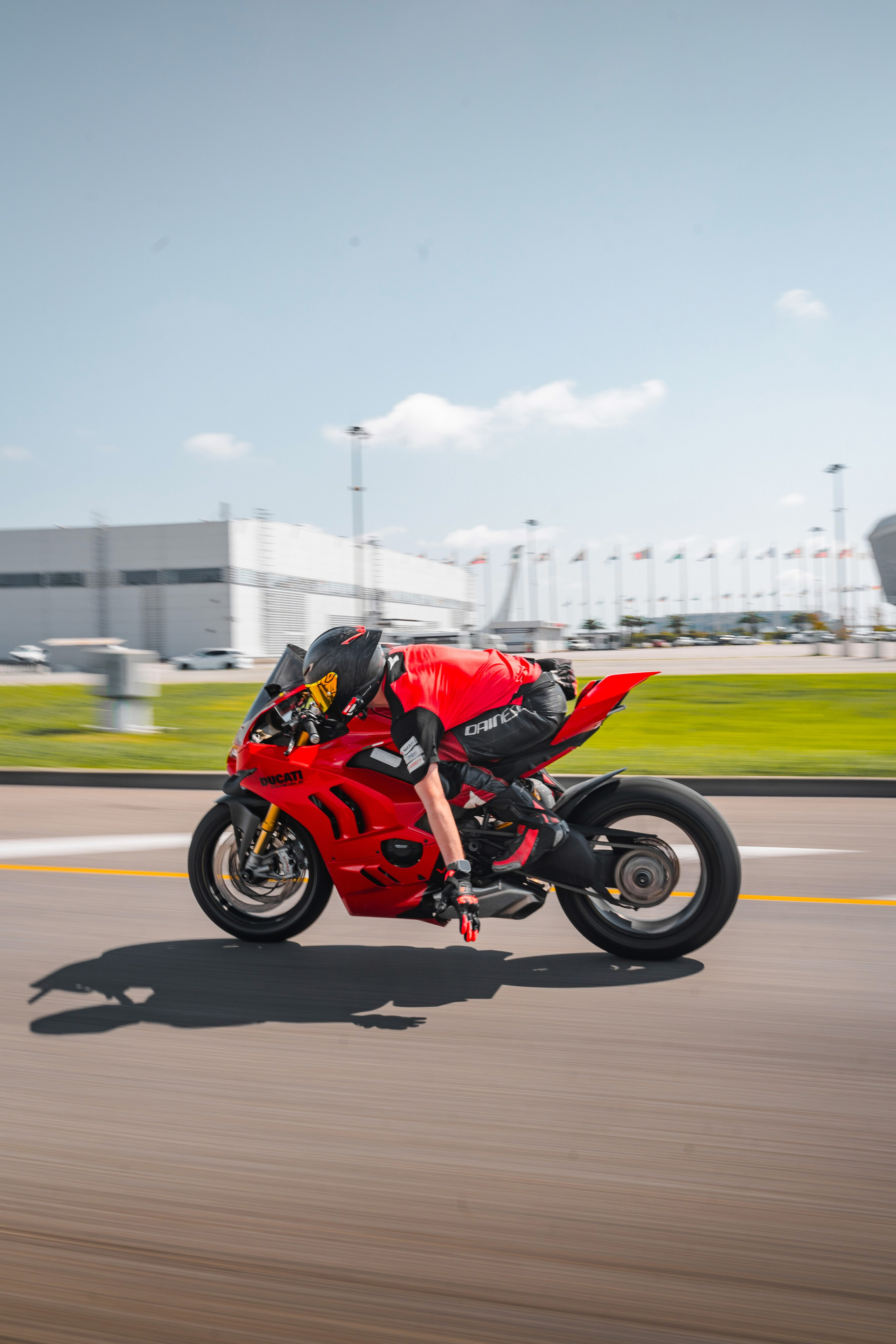 Ducati V4s. Автомобильный и просто лучший фотограф в Сочи Nikita No Name