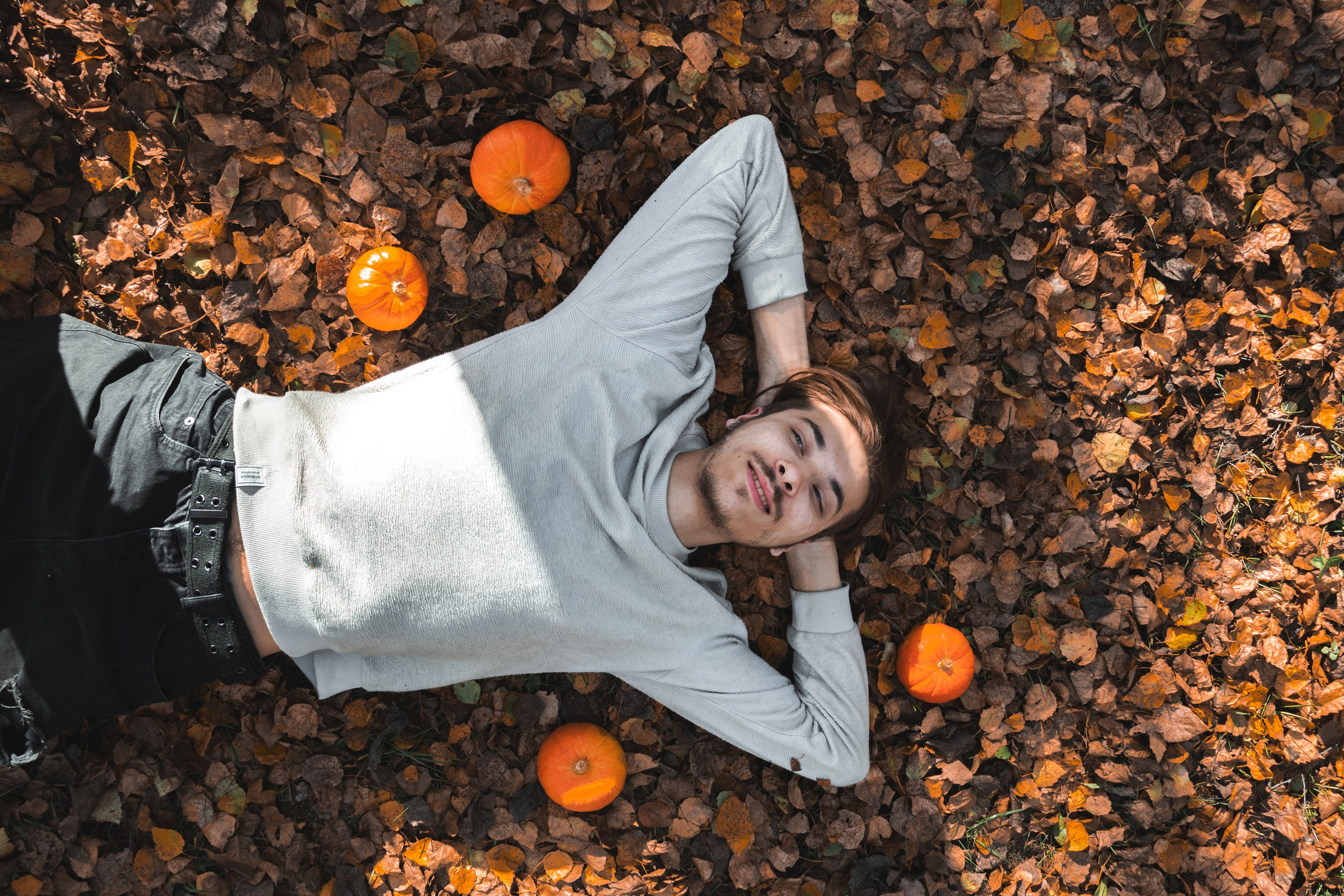 Осенняя прогулочная фотосессия в городе Томск