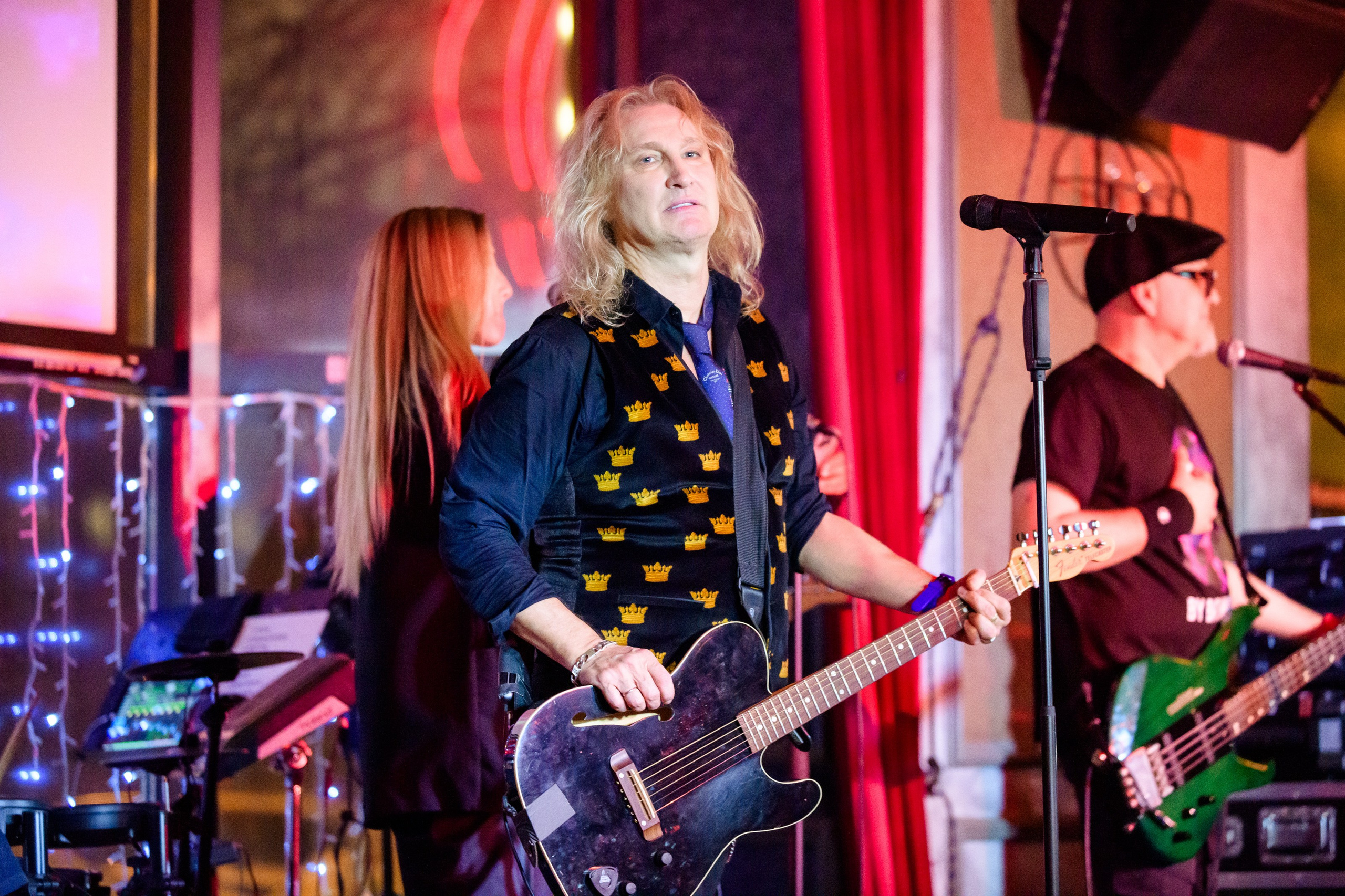 Люстра бар. Репортажный фотограф Сергей Дроздов