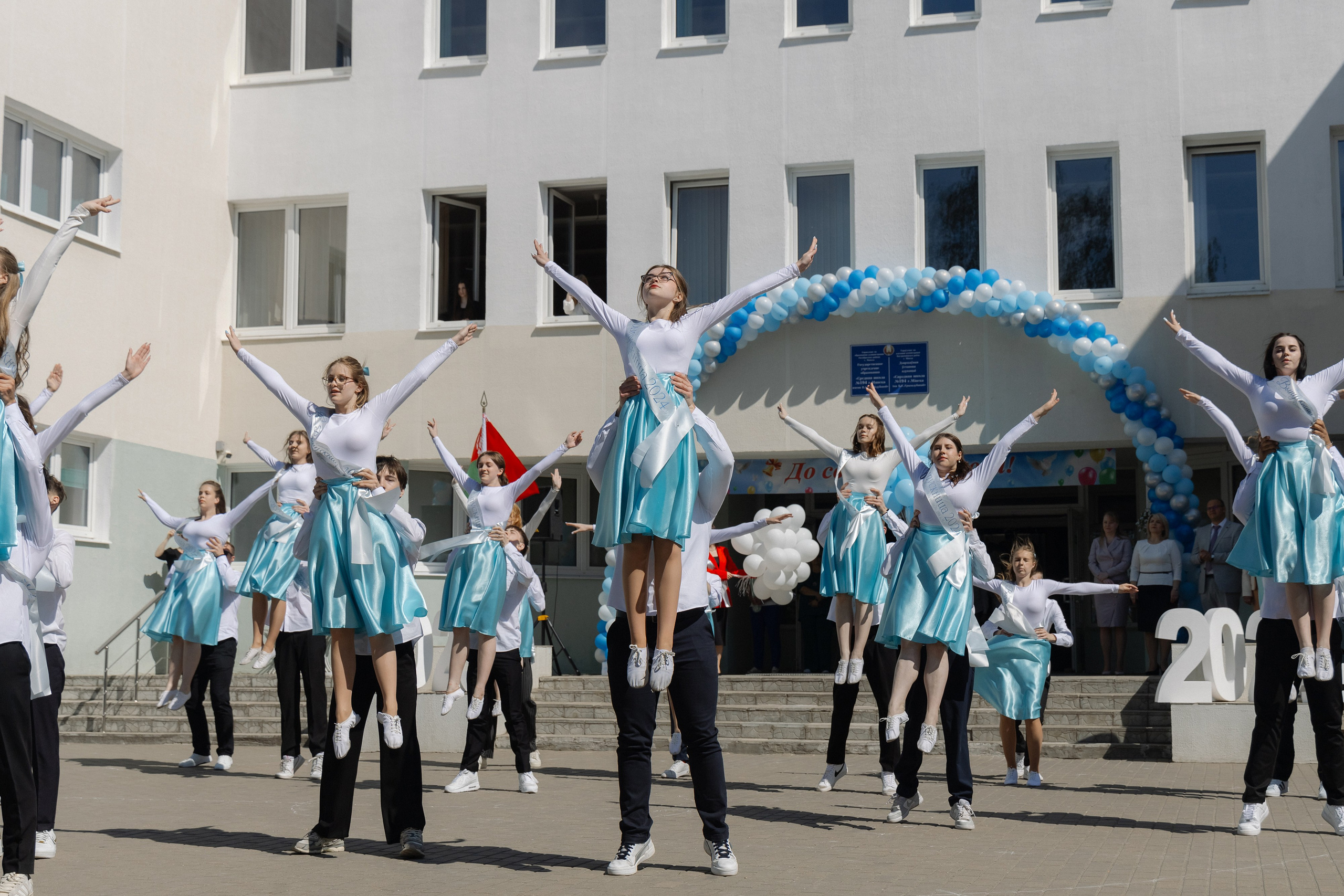 Последний звонок 2024. Свадебный фотограф в Минске/Беларуси Сергей Спиридонов