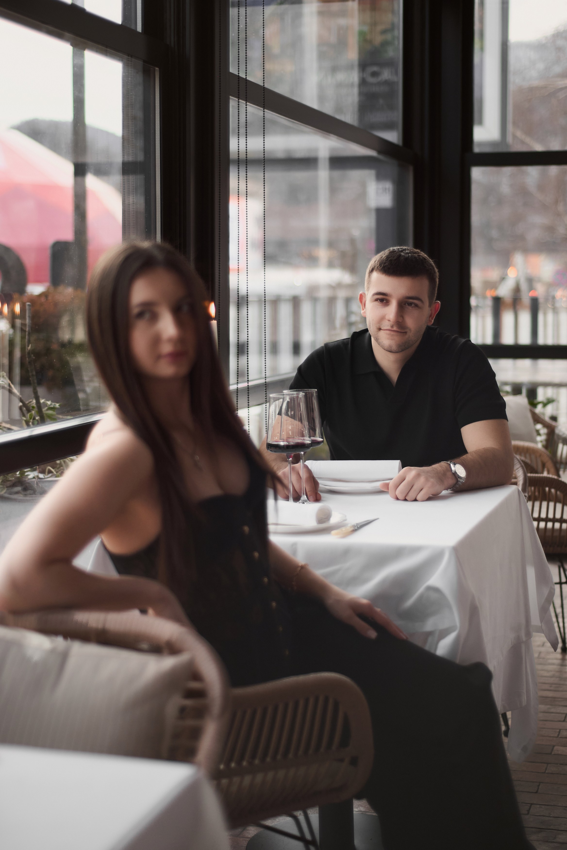 Красивые love-story фотосессии в Сочи, Адлере, Красной поляне, Розе Хутор. Фотограф для женщин и мужчин, контента для бизнеса в Сочи, Адлере, Красной поляне, Розе Хутор