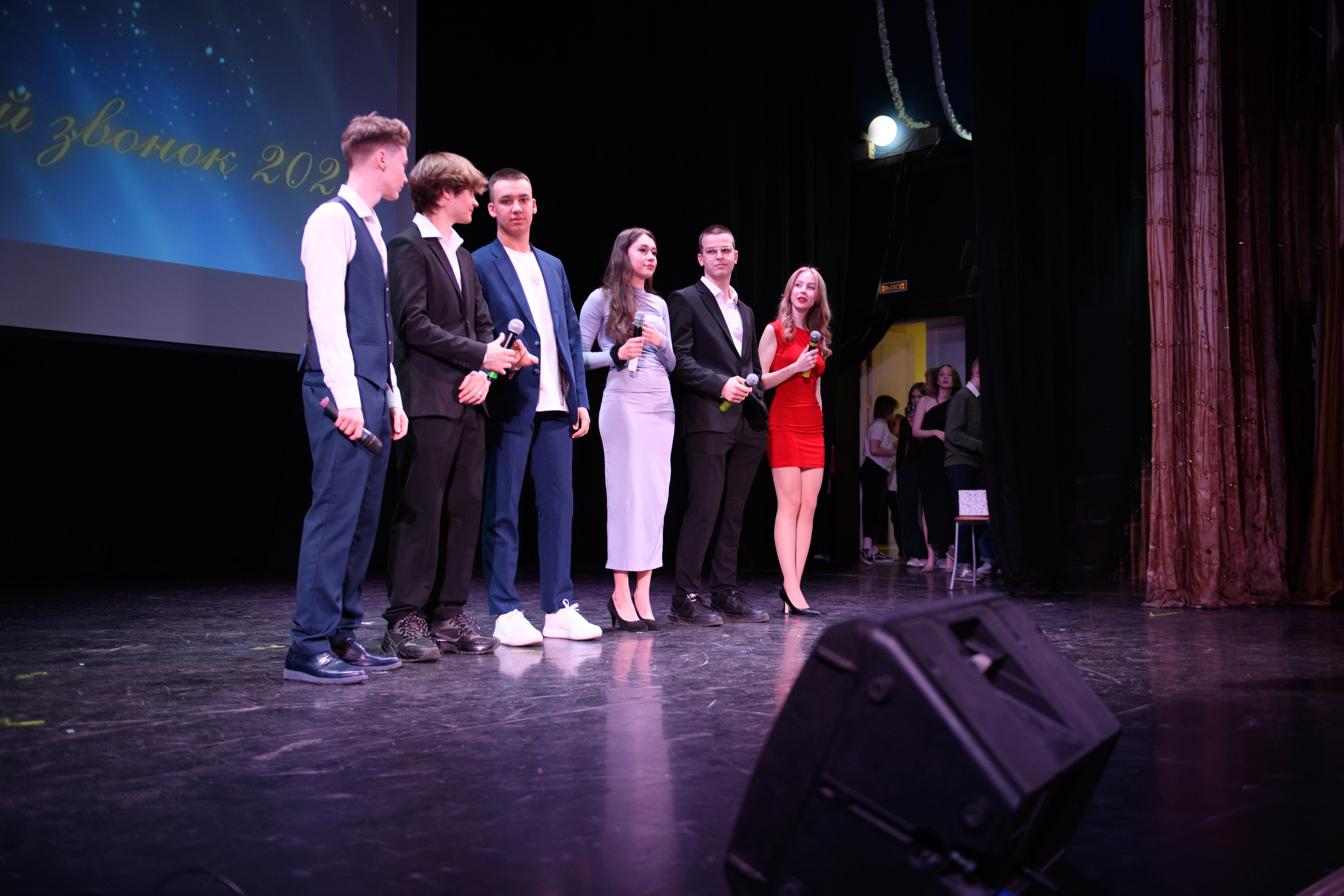 Фотосъёмка торжественного вечера выпускников. Организация и проведение фотосъемок в Санкт-Петербурге. Фотограф Смирягин Илья