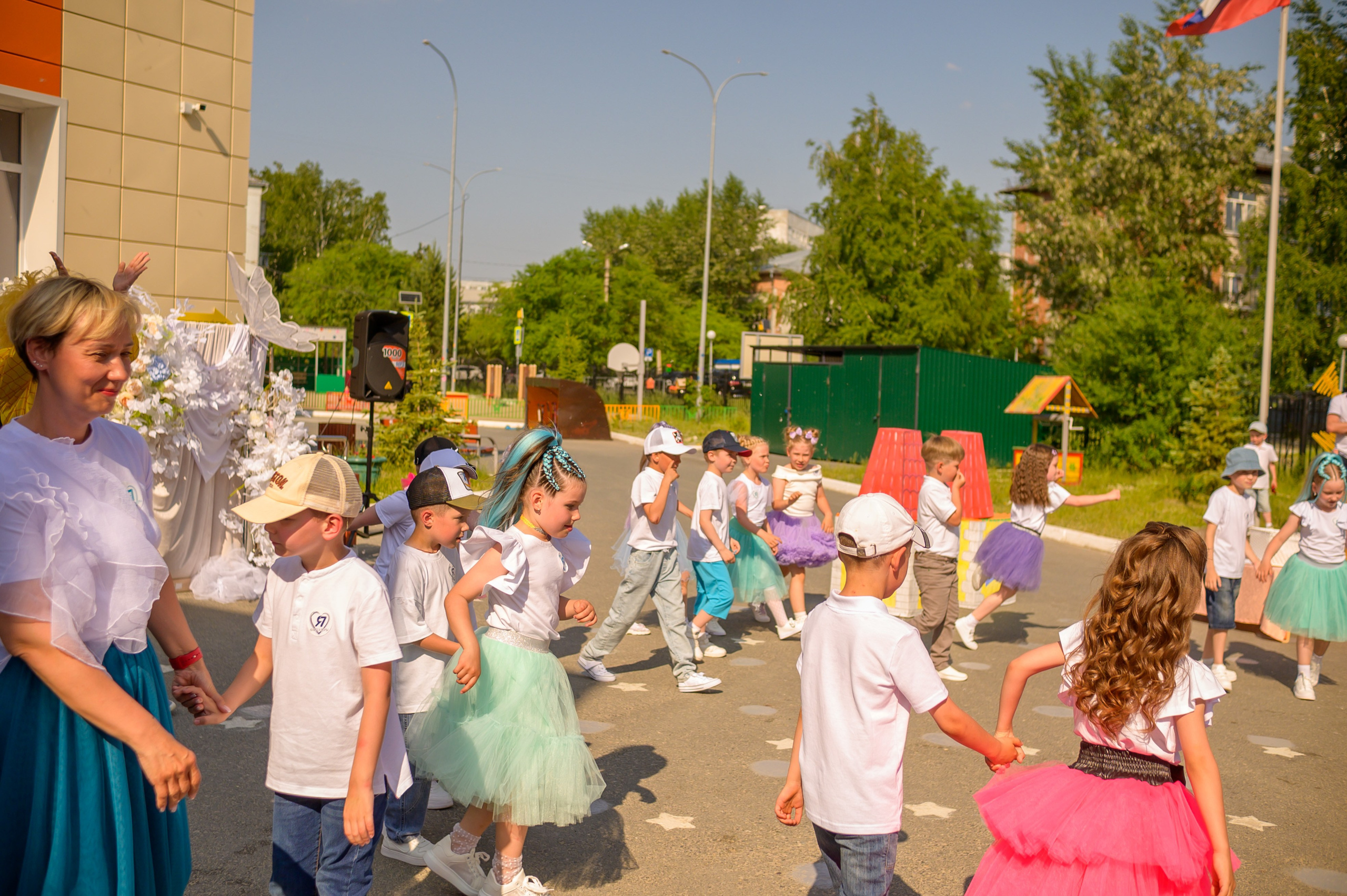 Репортаж выпускного группа «Фантазёры» 3 садик. Фотограф новорожденных, семейный детский в Тюмени Татьяна Морозова