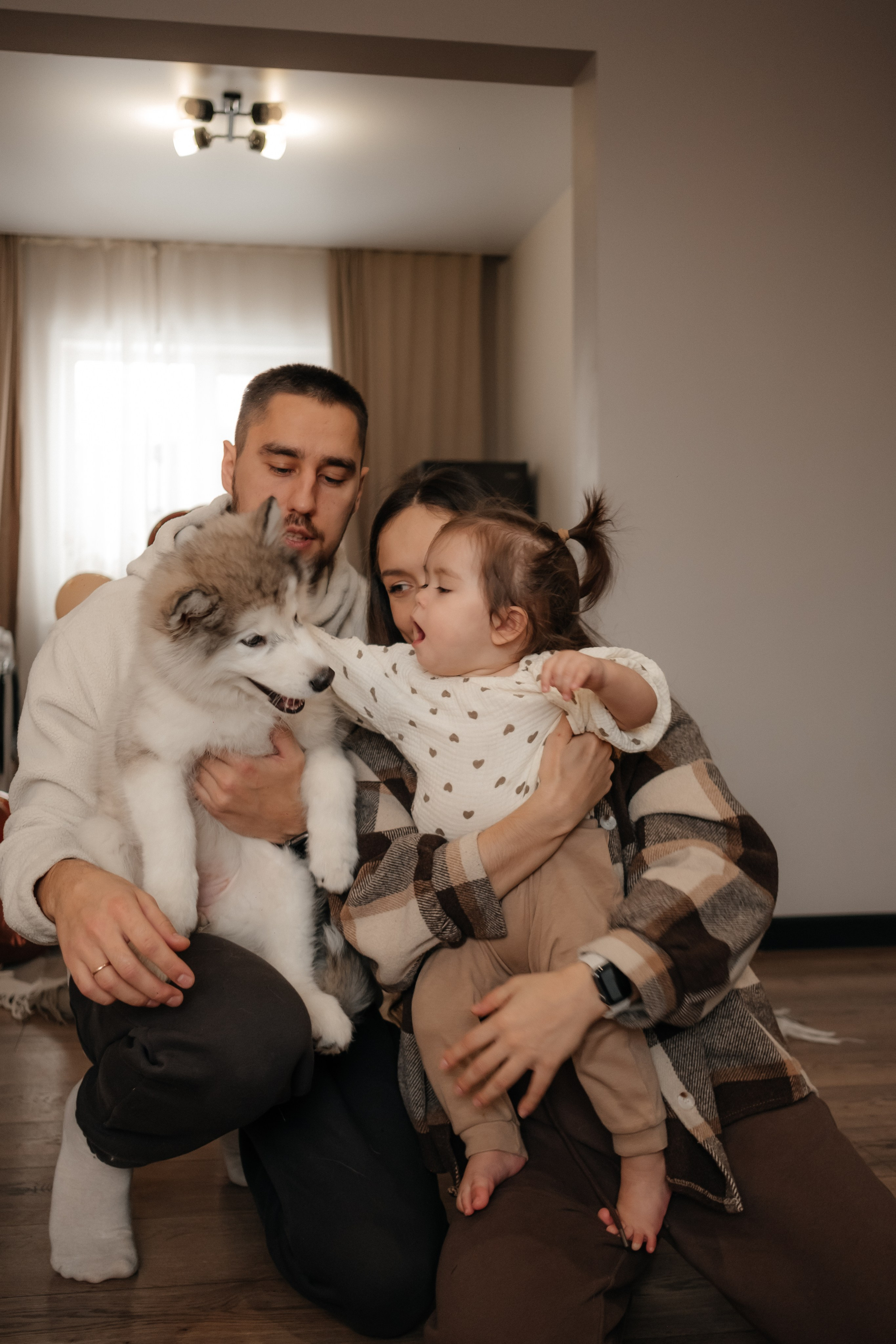 Катя, Саша и Еся | домашняя съемка. Фотограф в Новосибирске Диана Ильиных