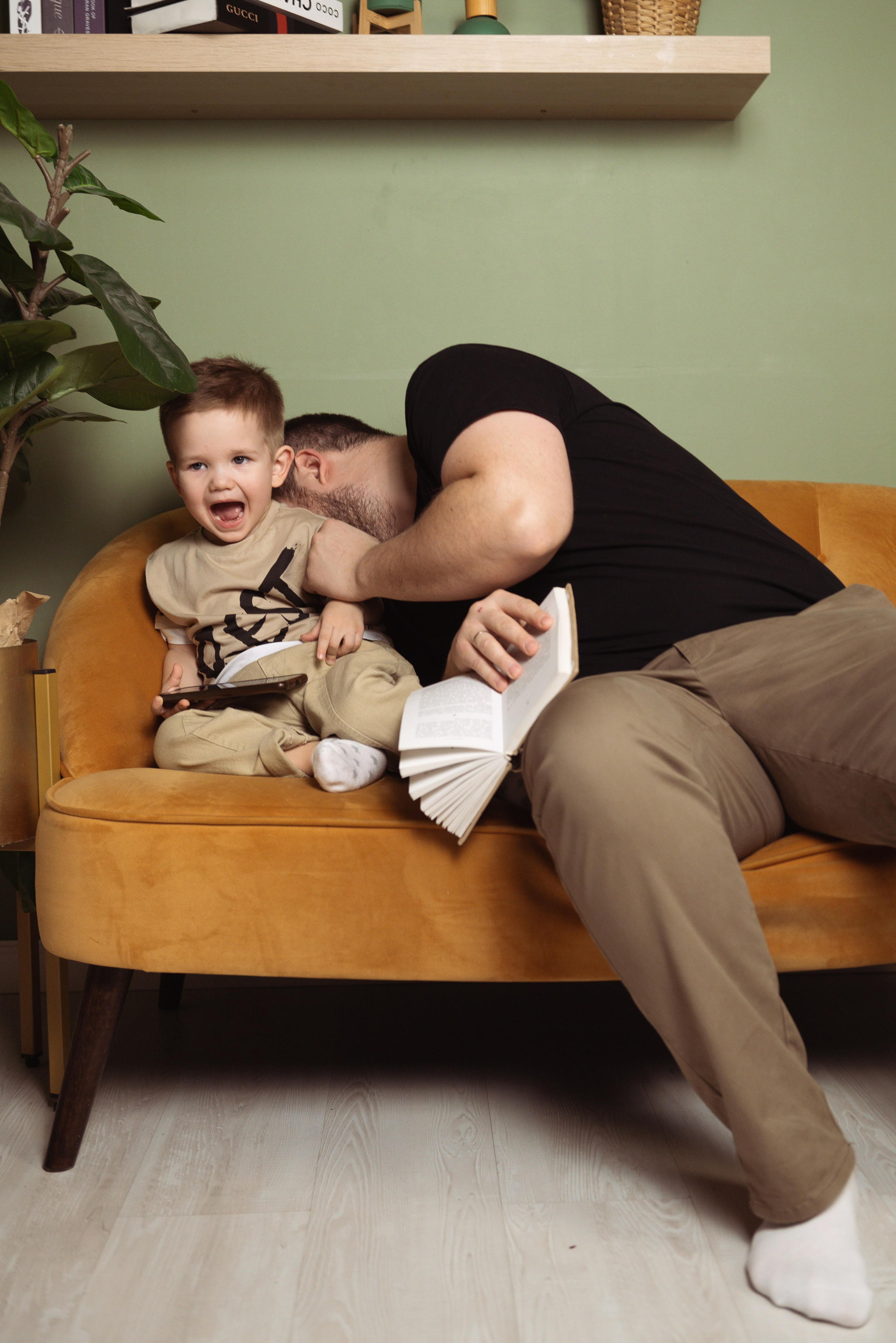 Илья и Света. Фотограф Москва Настя Профотовна. Репортажные, свадебные и контент фотосессии