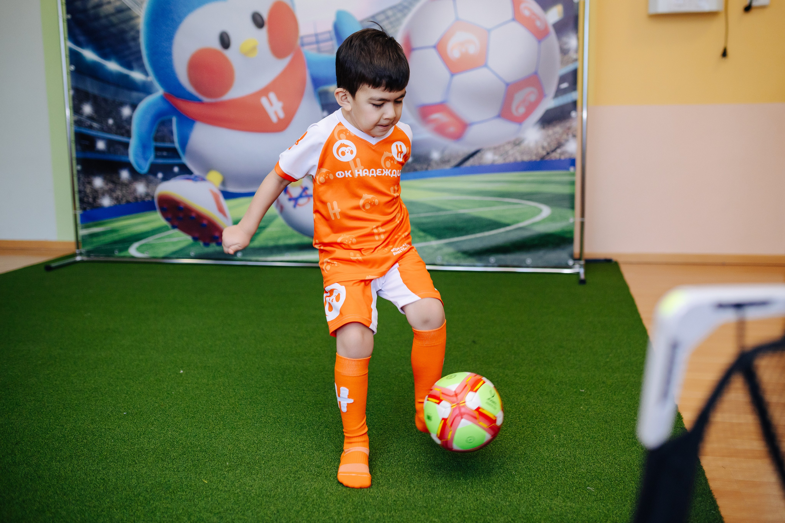 Фотосессия с кубком в детских садах г. Магнитогорска. Денис Прохоров Фотограф в г. Магнитогорск