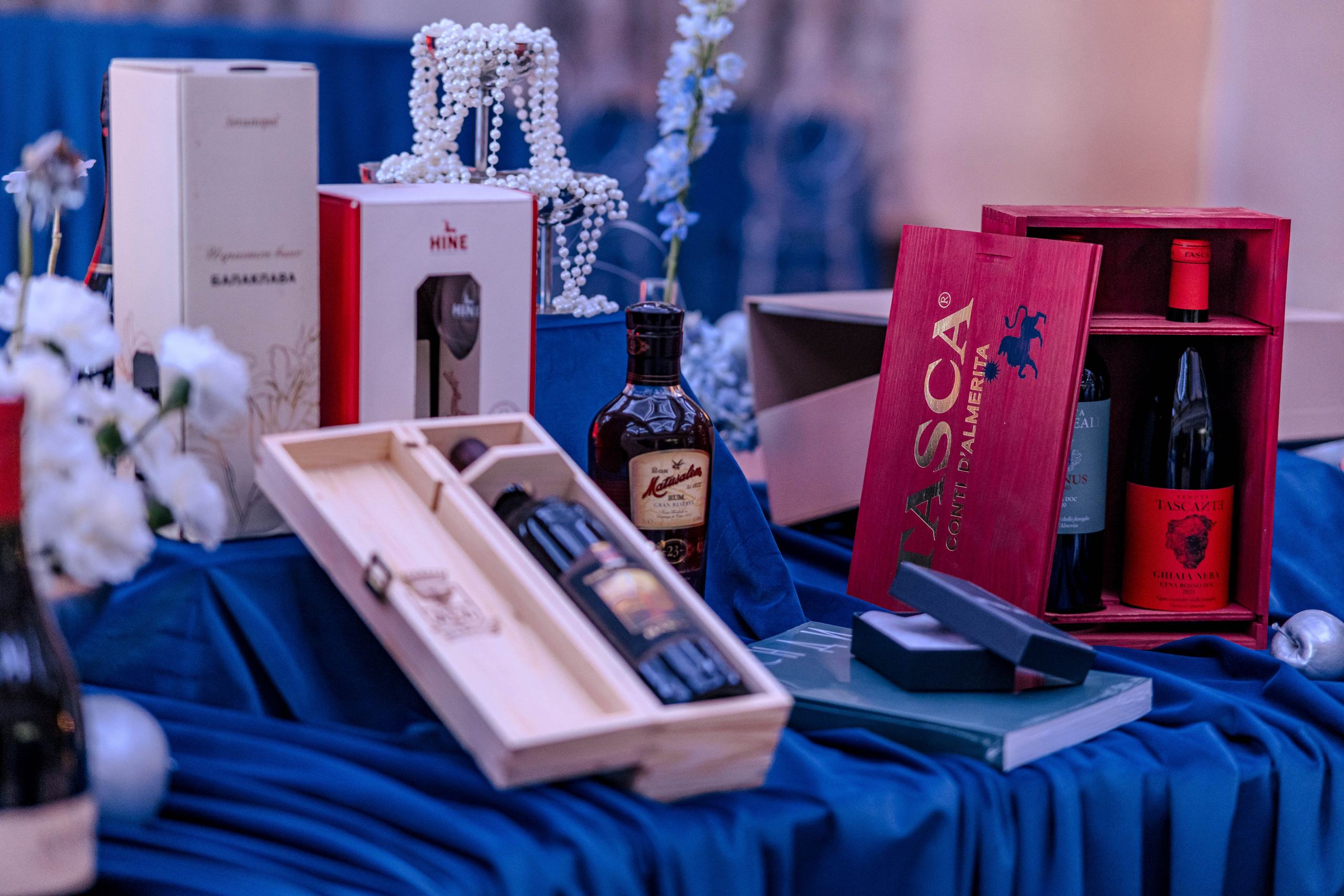 SIMPLE PRIVE. Максим Комаров — Профессиональный фотограф