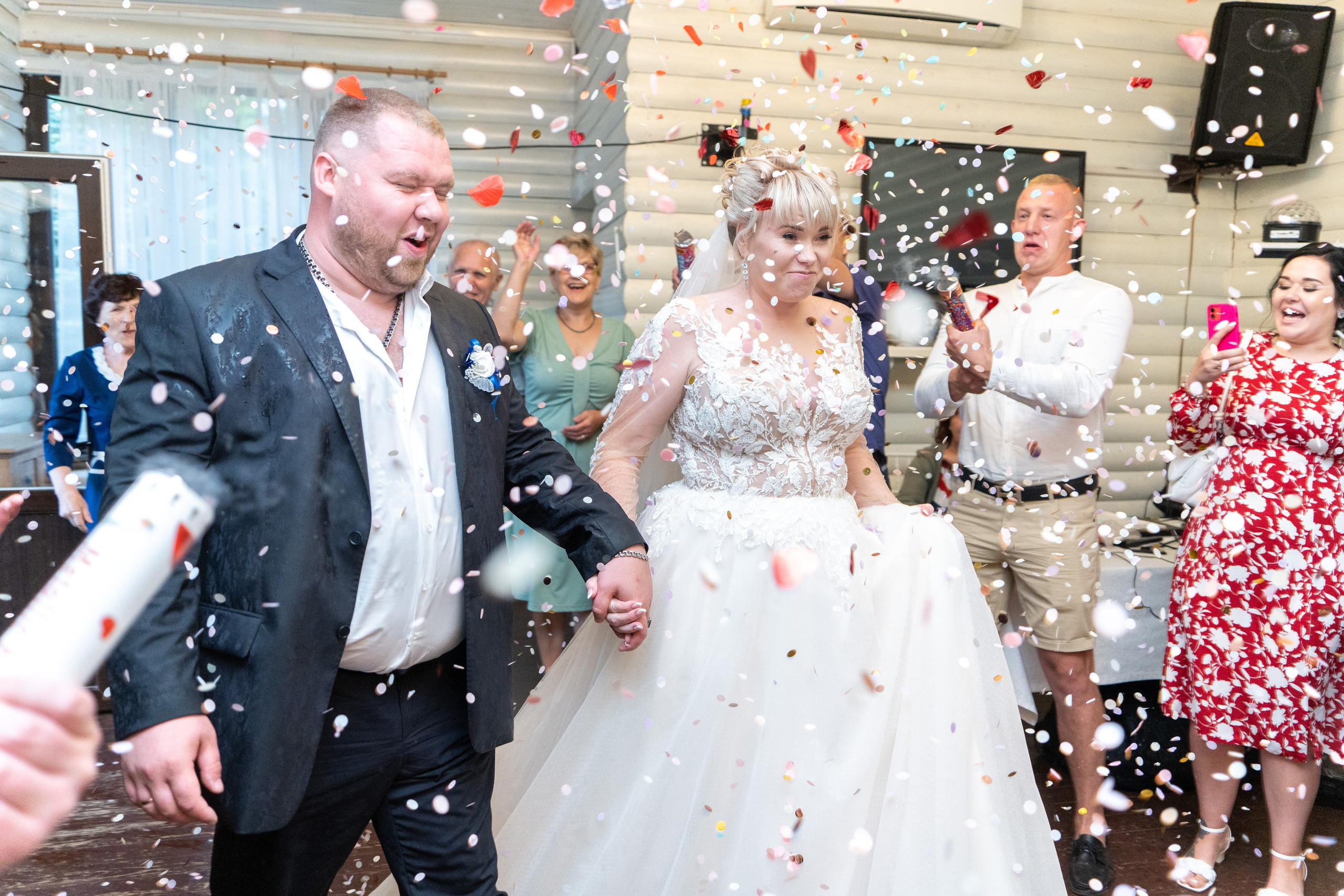 Ира и Дима. День свадьбы. Репортажный и интерьерный фотограф Александра Солдатова