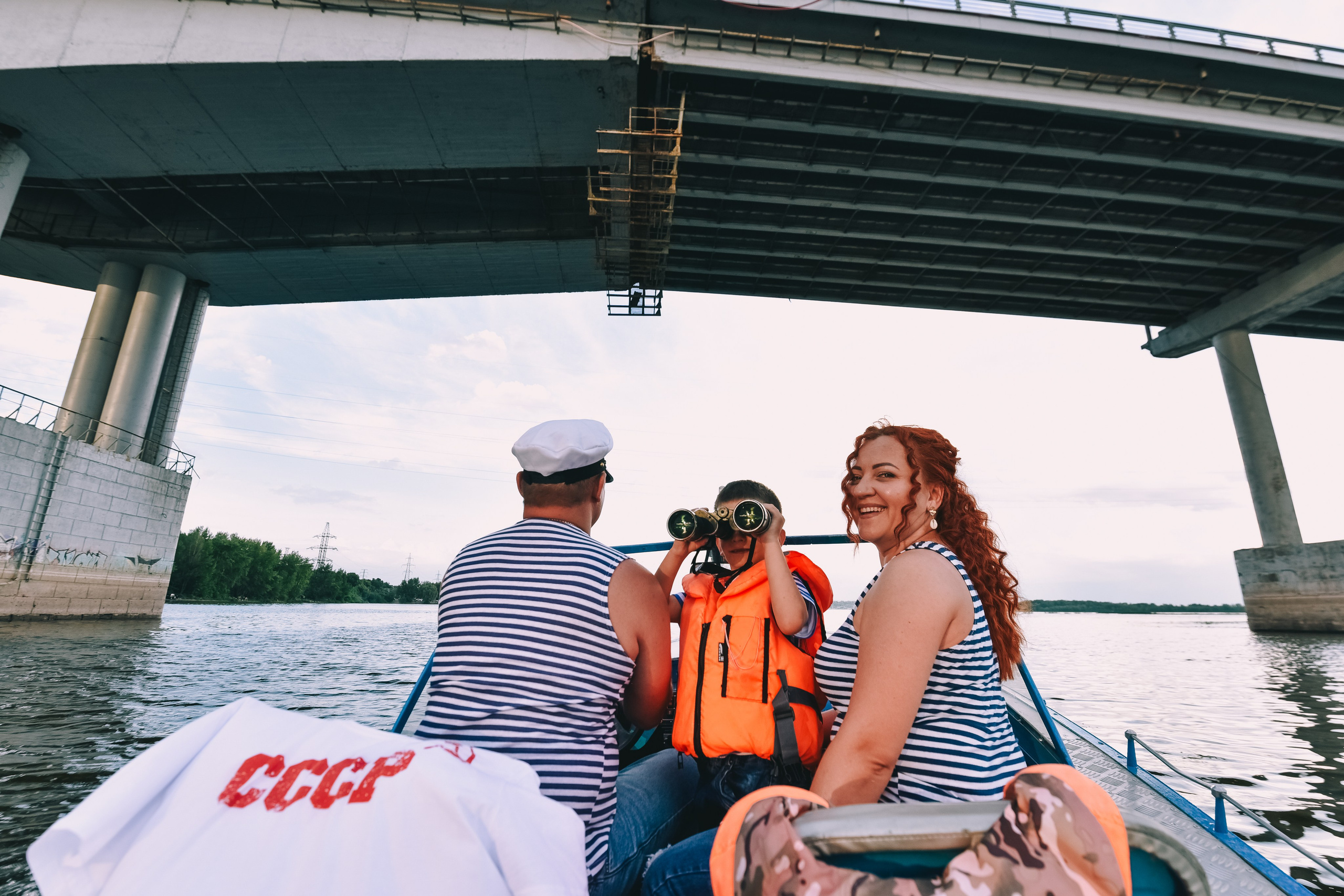 Морячки и морячка (Семья Валентины)