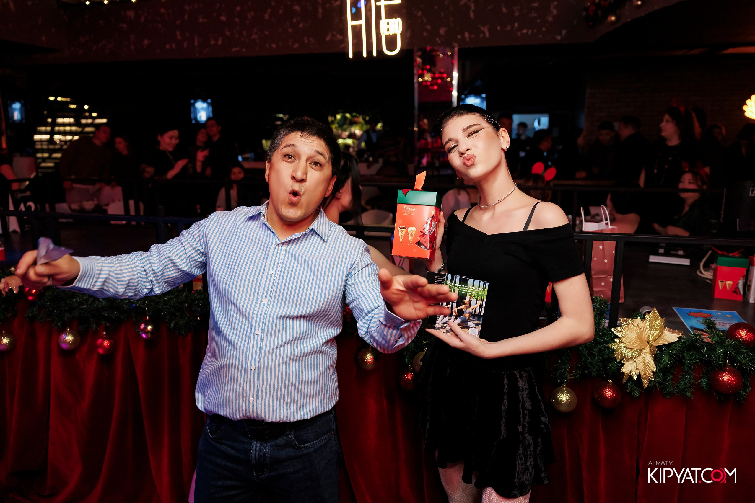 МУЗЫКАЛЬНОЕ ЛОТО В HIT RETRO. КИПЯТКОМ АЛМАТЫ! Фотосъемка мероприятий в Алматы