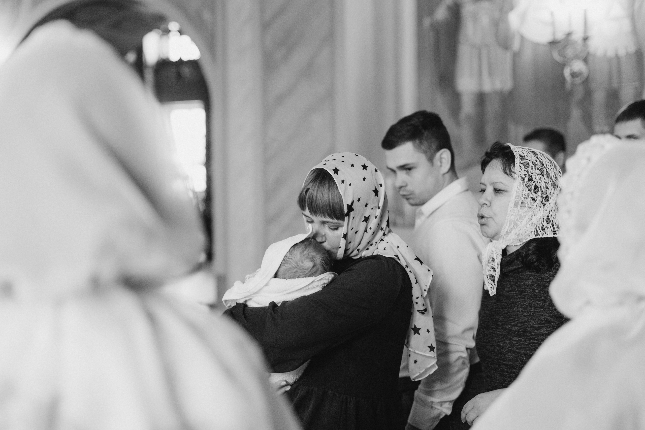 Крещение в Храме Знамения Божией Матери и свв. Жён-Мироносиц. Свадебный и семейный фотограф в Нижнем Новгороде Екатерина Наймарк