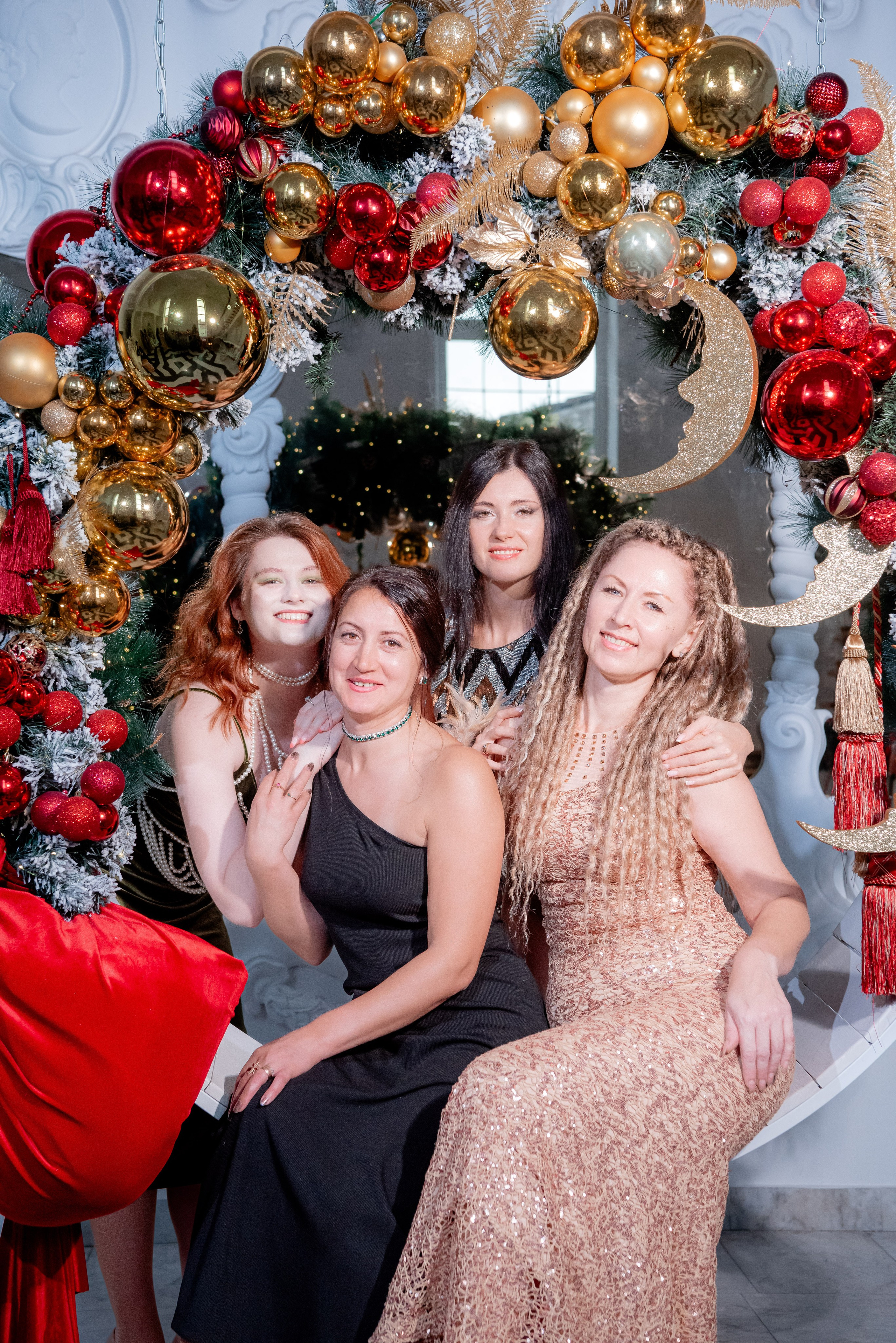 Танцевальный коллектив в студии Red House. Волгоград. Фотограф в Волгограде и Волжском Александр Горбань