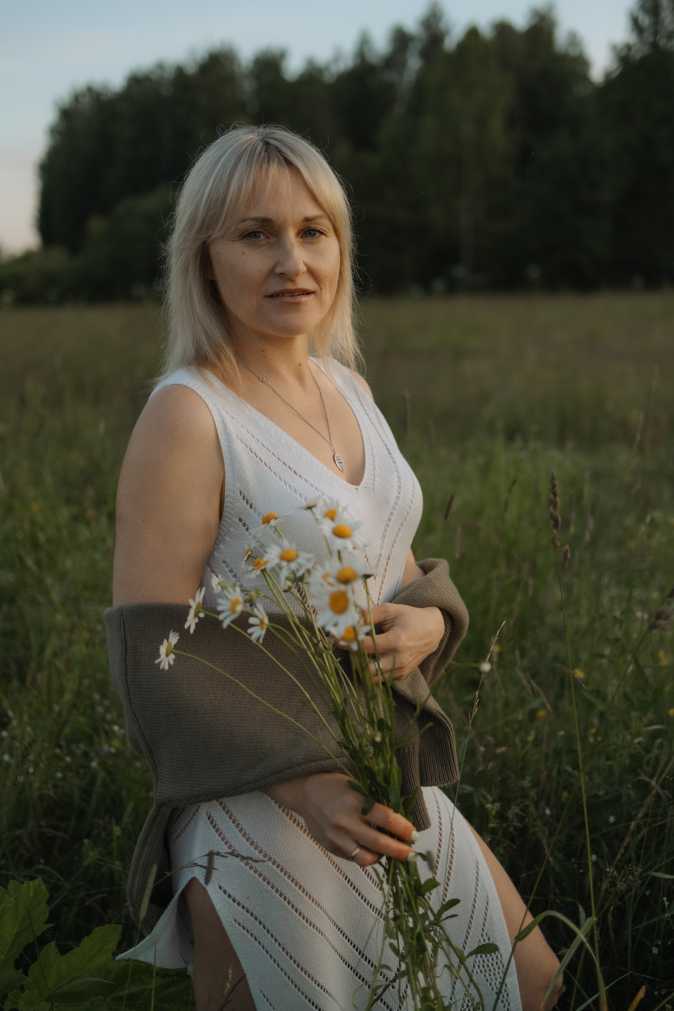 Рассветная съемка в поле с Леной. Фотограф Углич и Ярославль Ольга Тятюшкина