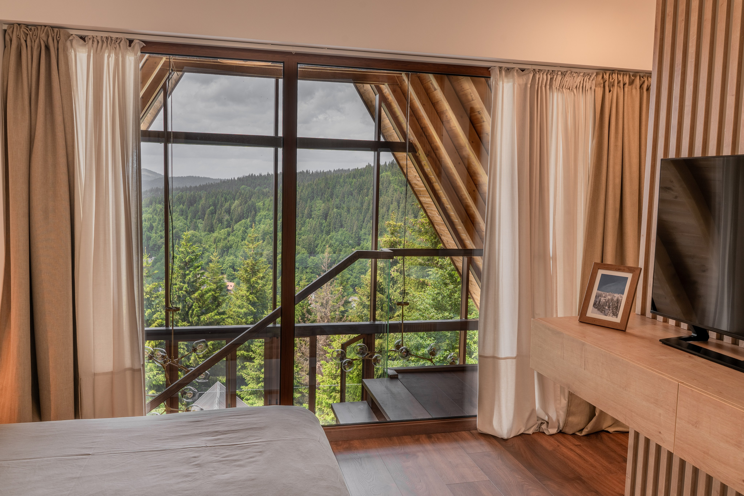 Sofia Luxury Mountain Home. Photographer Liana Sudets Serbia Kopaonik Brzece Brus