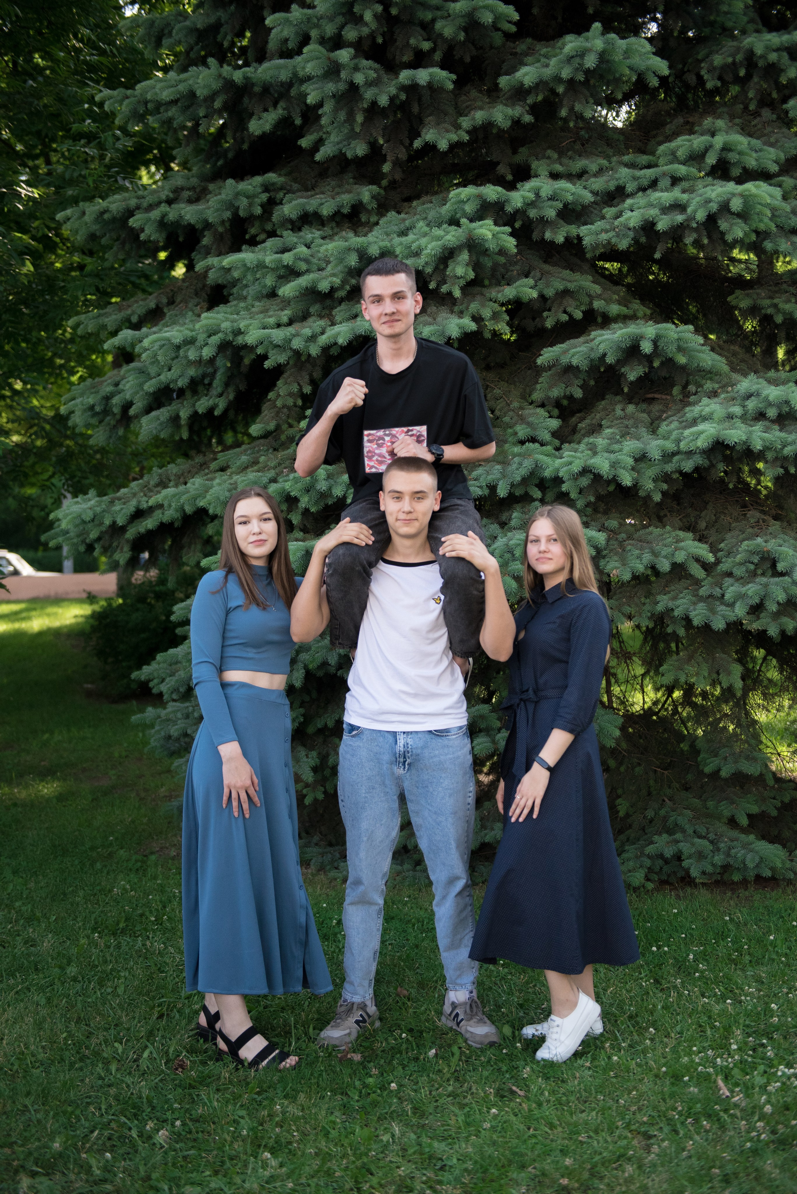 Прогулка — 11 класс. Фотограф Семён Пишта