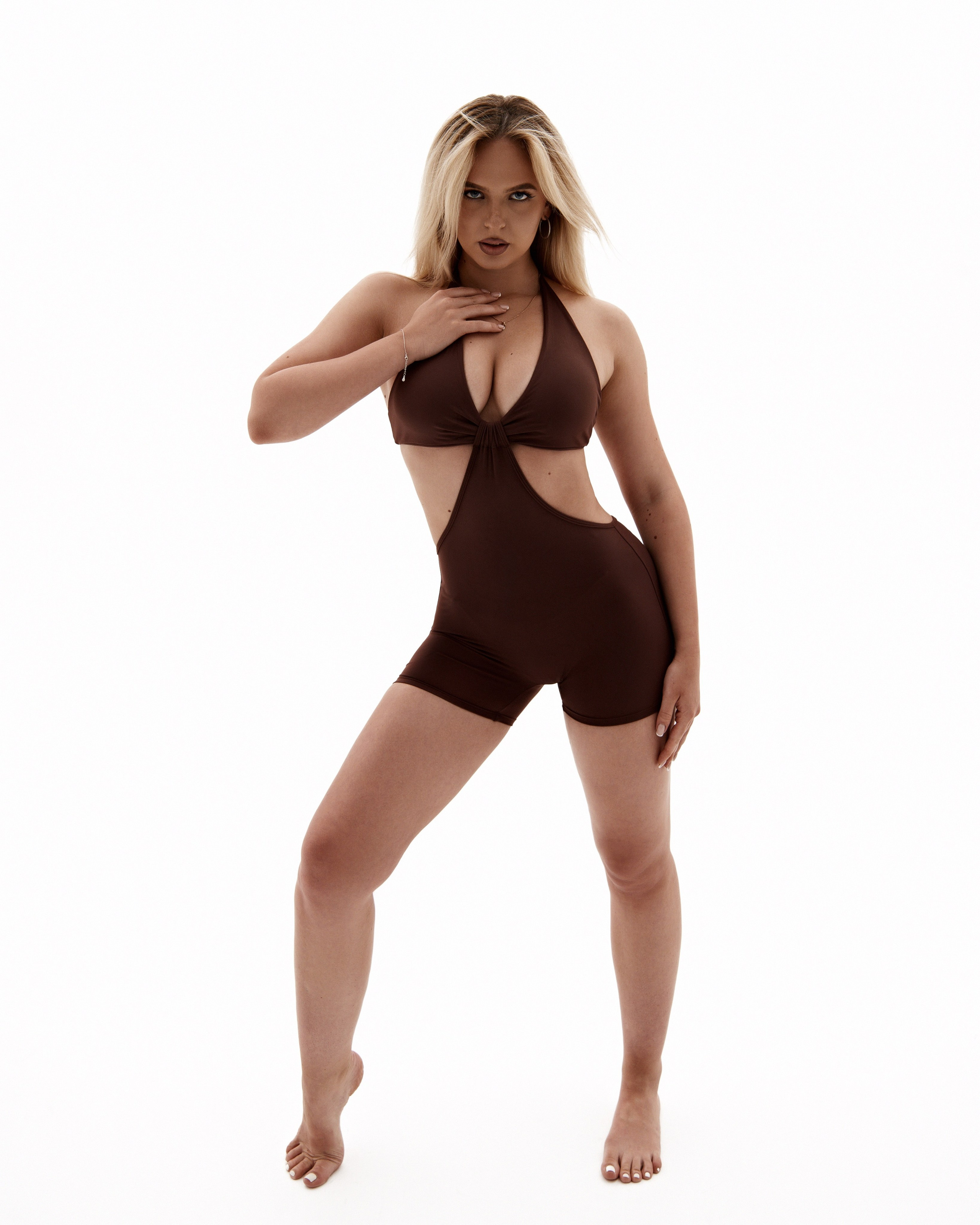 NASTYA. NOIZOMAX Художественный фотограф в Дубай