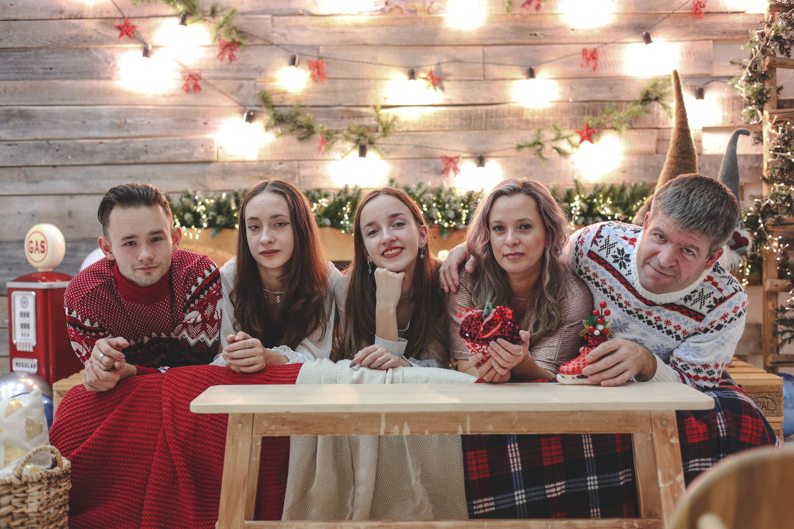 Новогодняя история «Ирина и ее семья». Фотограф в Москве Анастасия Калинина