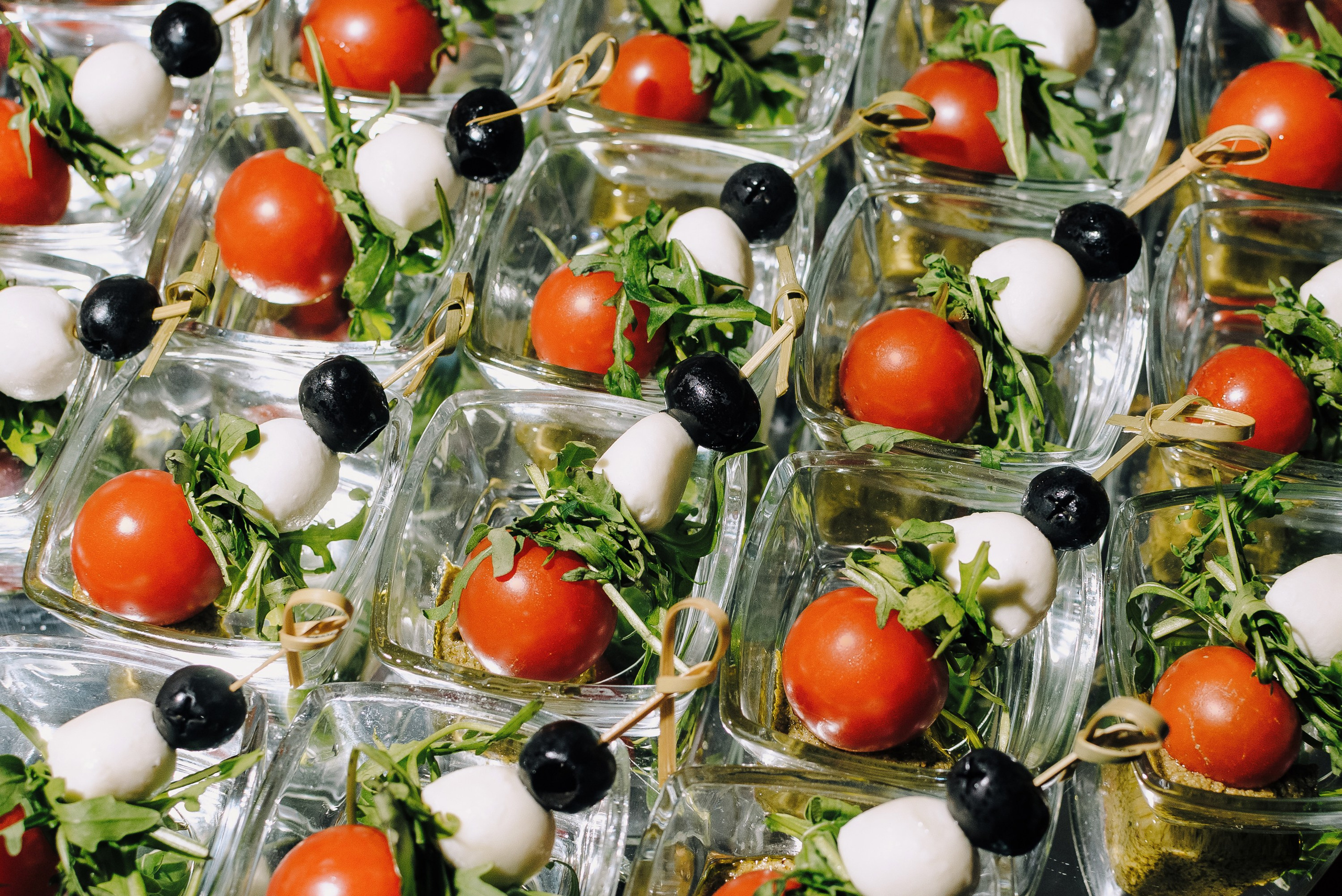 СПЕКТАКЛЬ «ВОЛШЕБНЫЕ ОЧКИ» ОПТИК-ЦЕНТР. Репортажный фотограф Зуев Роман г. Челябинск