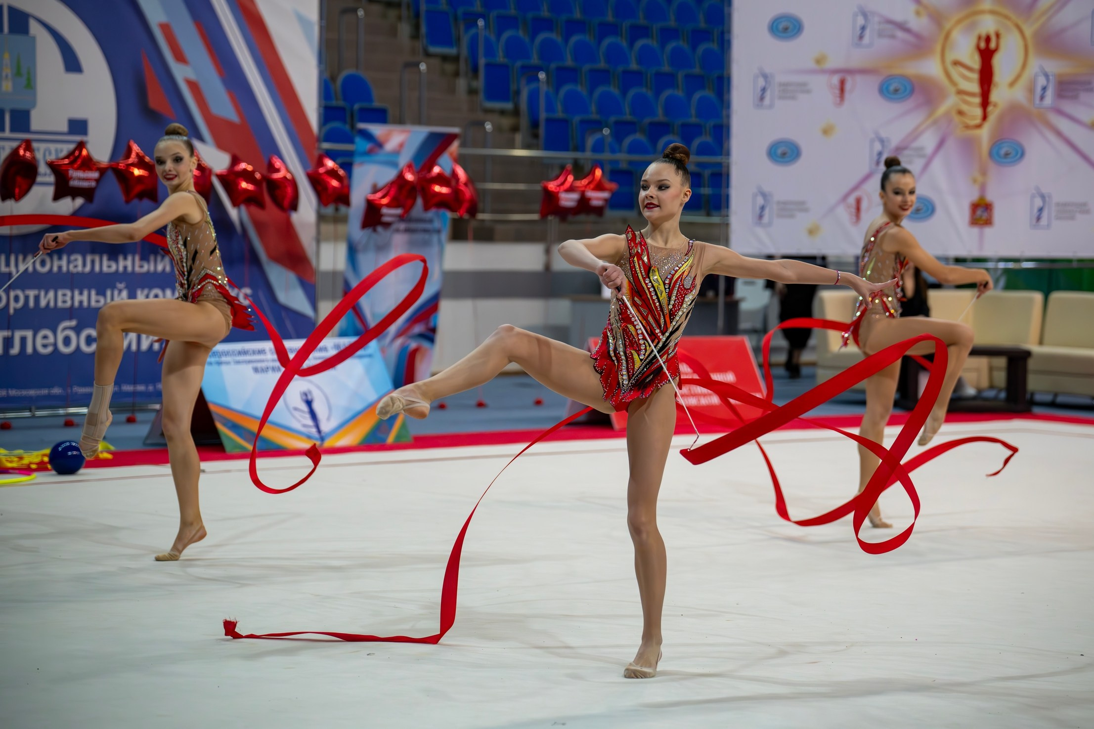 Гимнастика. Профессиональный фотограф ДМИТРИЙ ЕГОРОВ