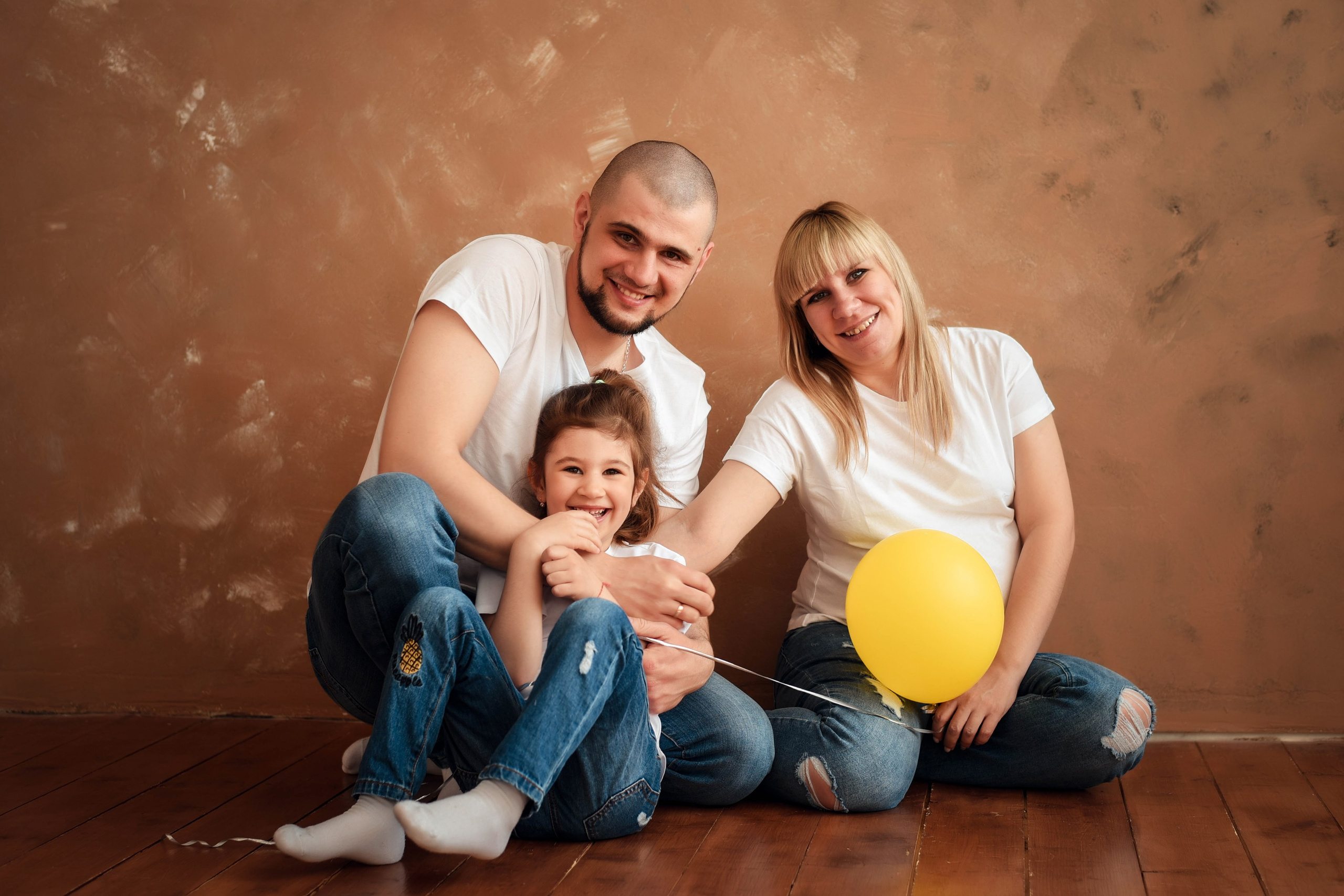 Фотосессия беременности (семейная съемка). Свадебный, семейный, детский, контент фотограф в Омске Максим Ильин